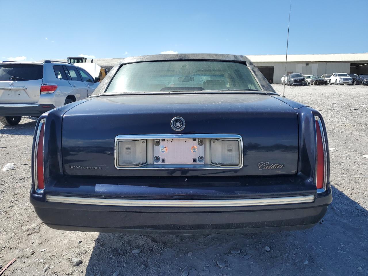 1998 Cadillac Deville Синий vin: 1G6KD54YXWU781933