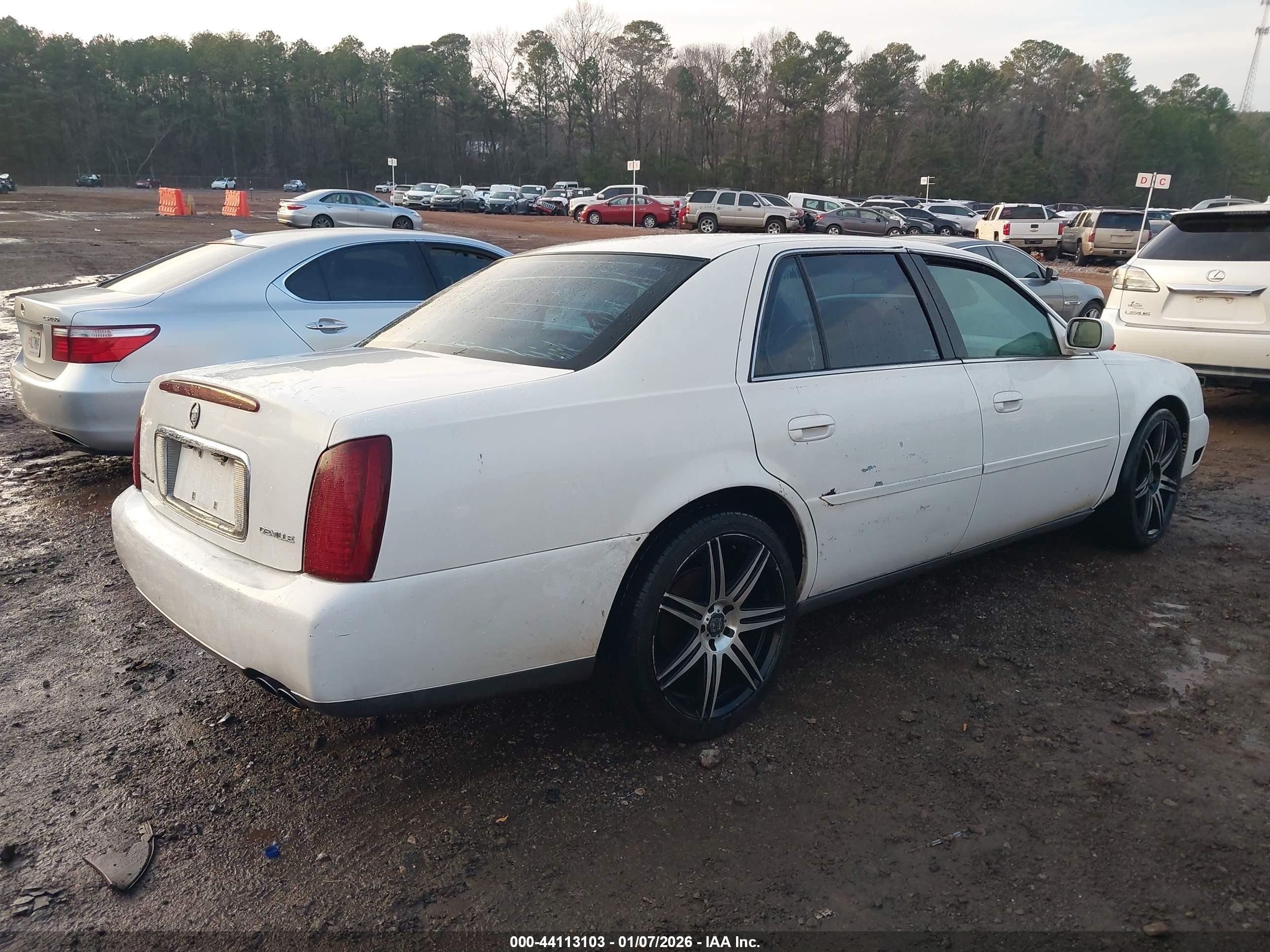 2000 Cadillac Deville Standard White vin: 1G6KD54YXYU294623