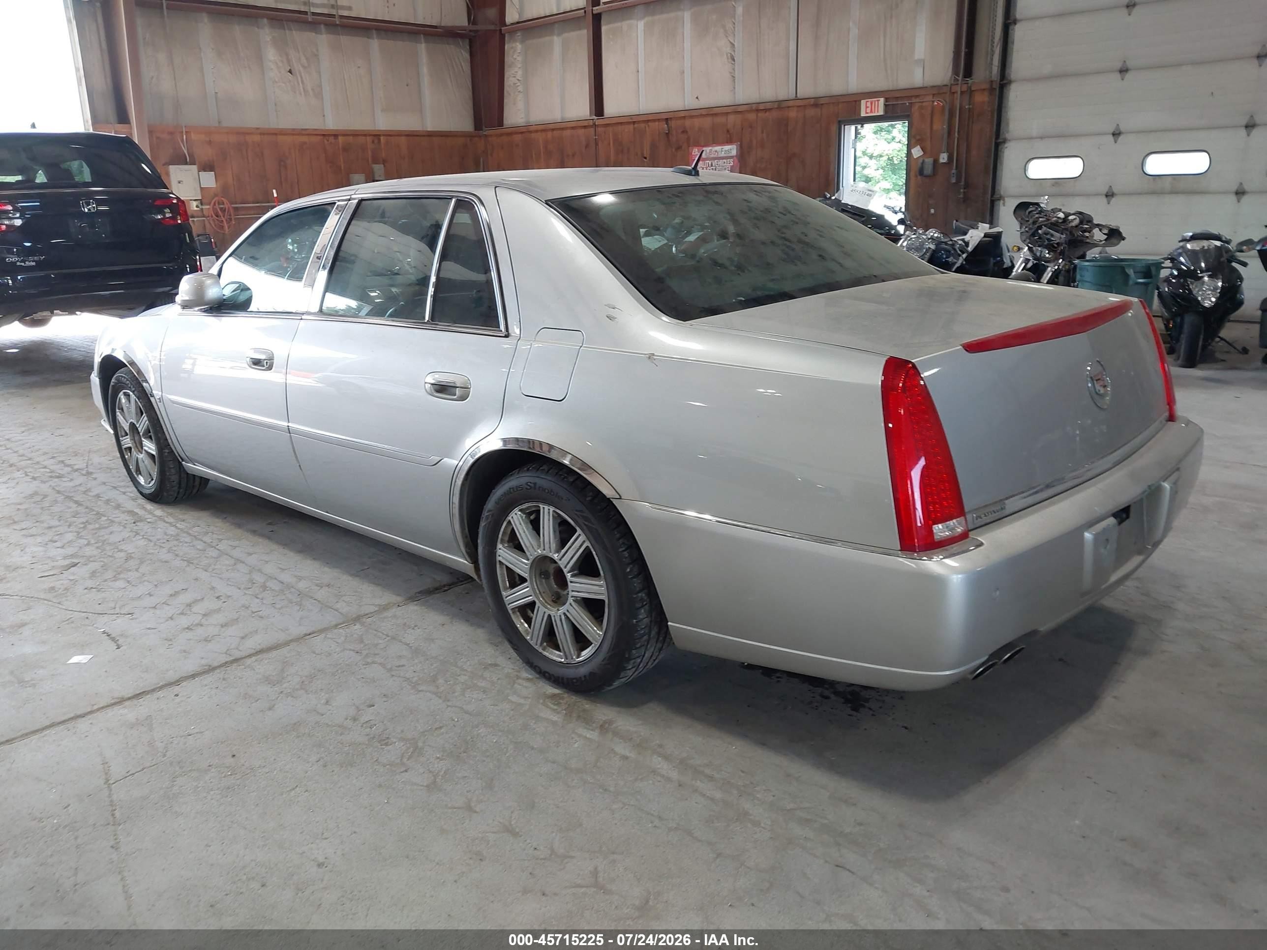 2008 Cadillac Dts 1se Silver vin: 1G6KD57978U144604