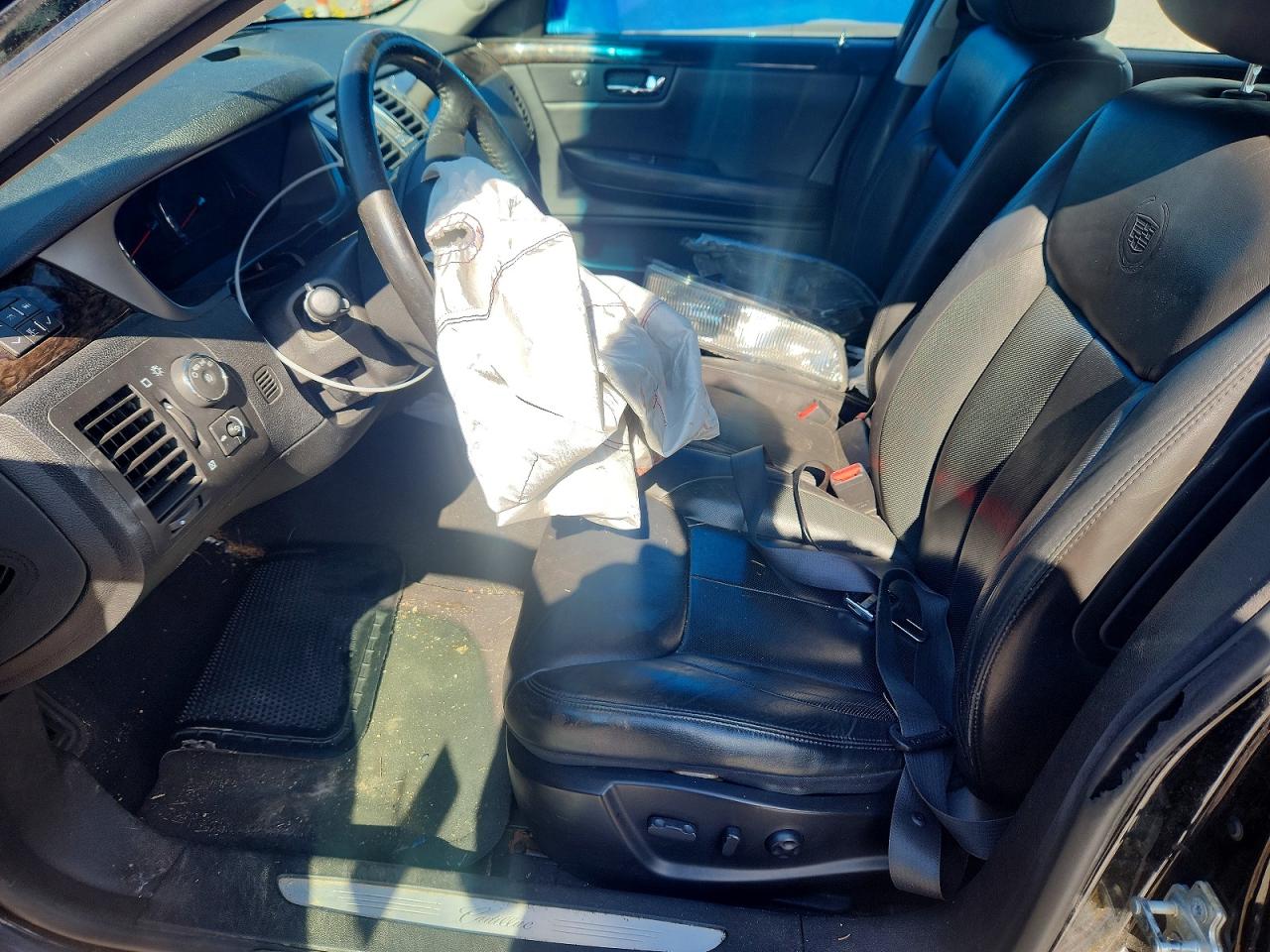 2008 Cadillac Dts Черный vin: 1G6KD57Y08U100175