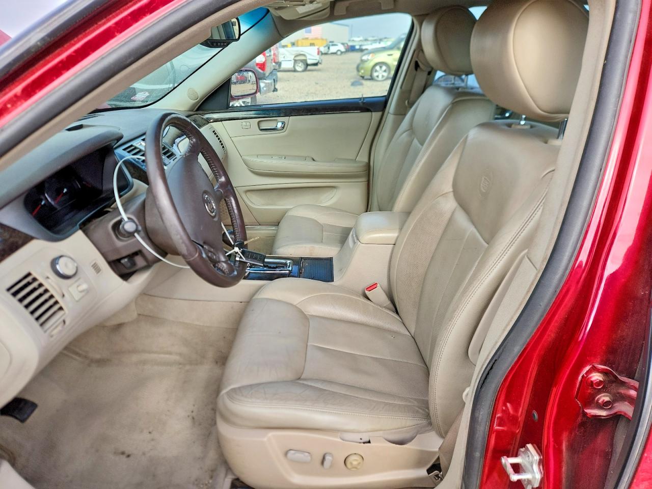 2008 Cadillac Dts Red vin: 1G6KD57Y08U104369