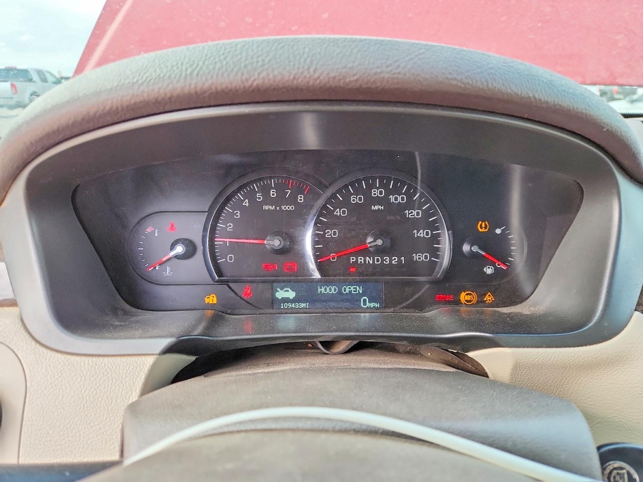 2008 Cadillac Dts Red vin: 1G6KD57Y08U104369