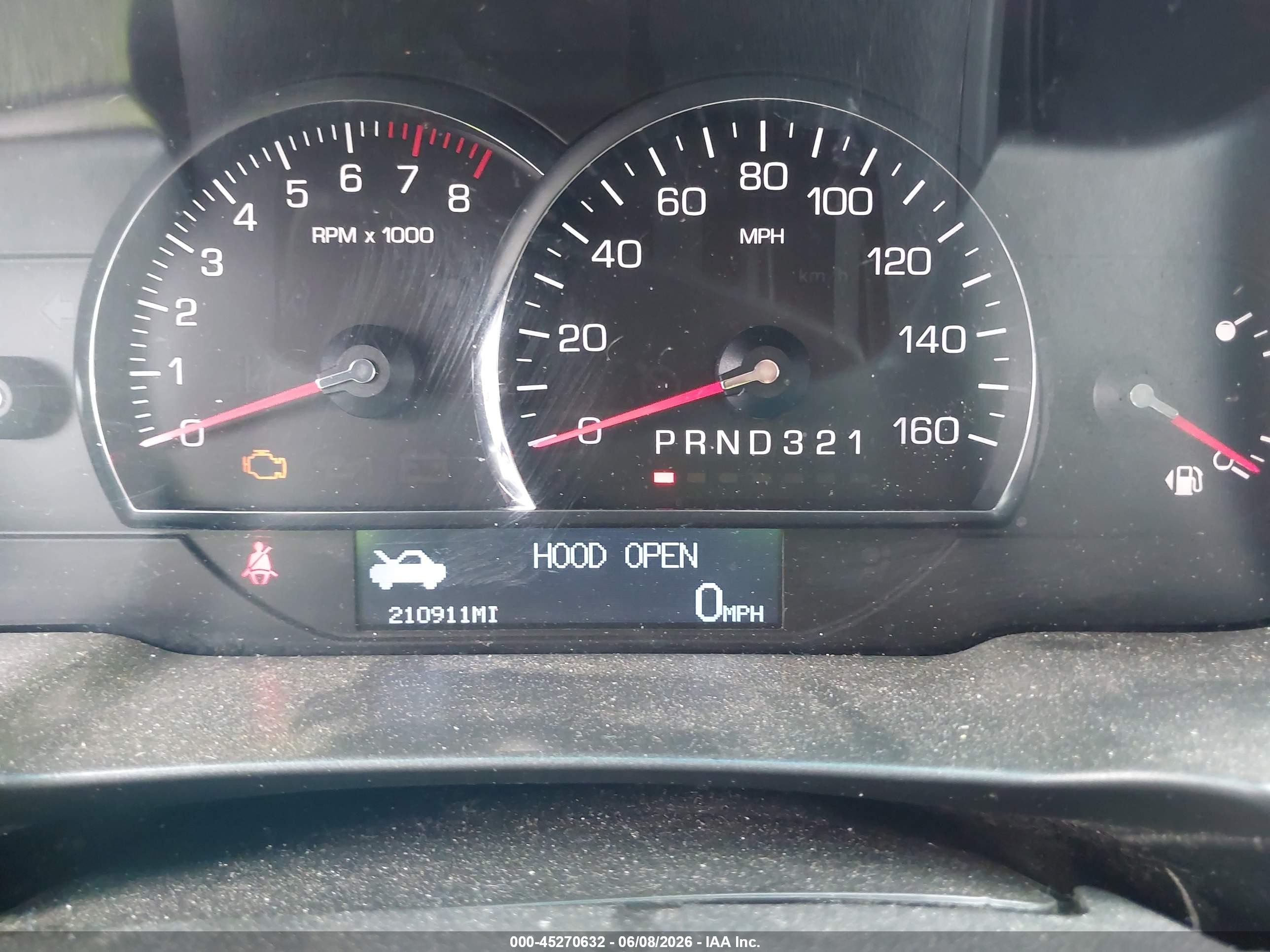 2008 Cadillac Dts 1sb White vin: 1G6KD57Y08U160098