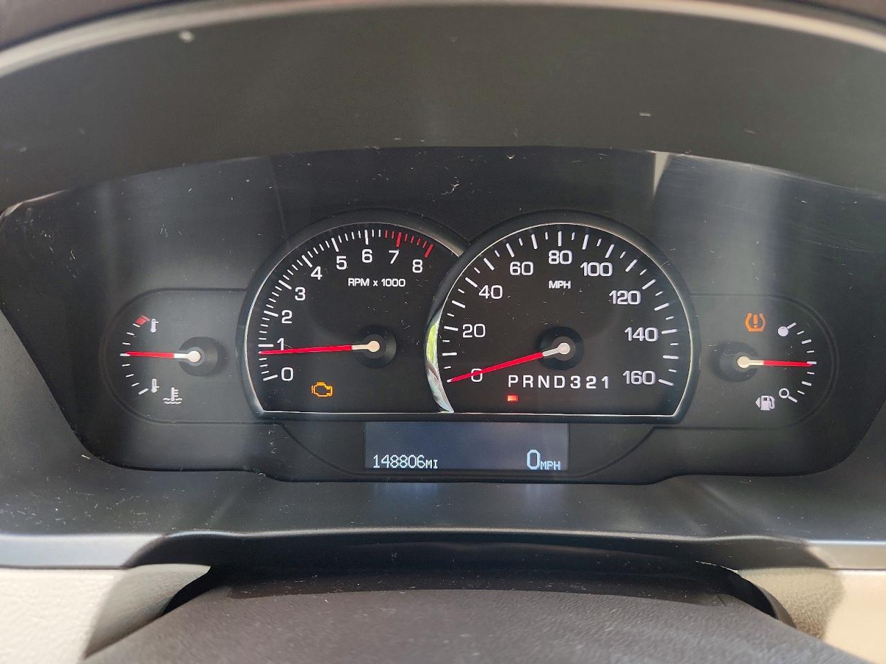 2008 Cadillac Dts Red vin: 1G6KD57Y08U165902