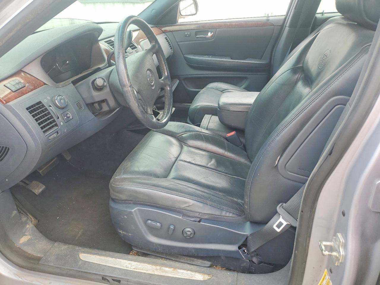 2006 Cadillac Dts Silver vin: 1G6KD57Y16U123820
