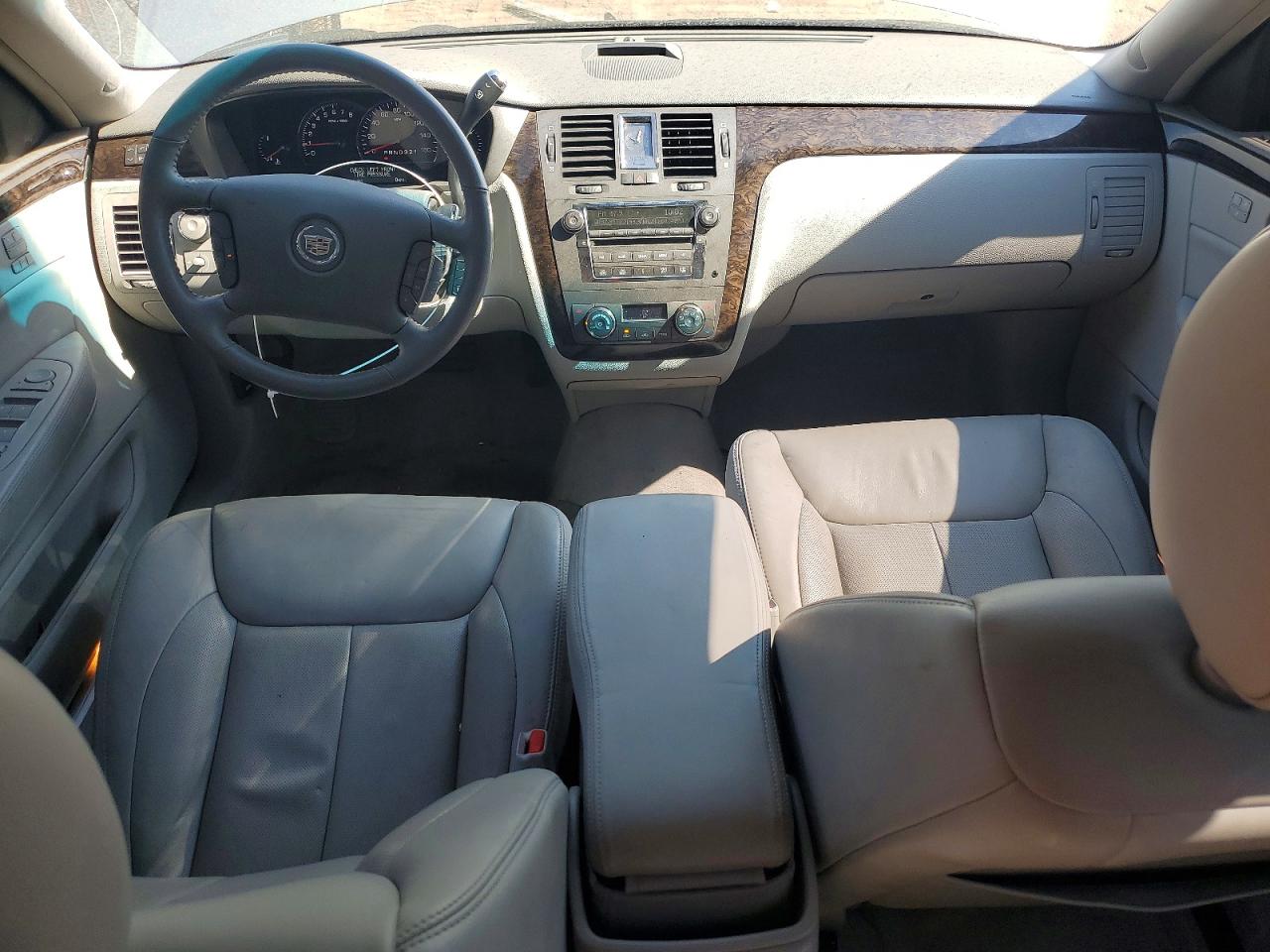 2008 Cadillac Dts Beige vin: 1G6KD57Y18U179193