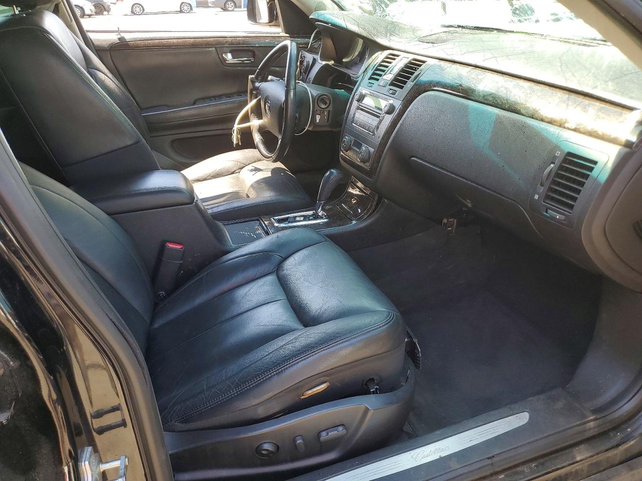 2009 Cadillac Dts Черный vin: 1G6KD57Y19U101871
