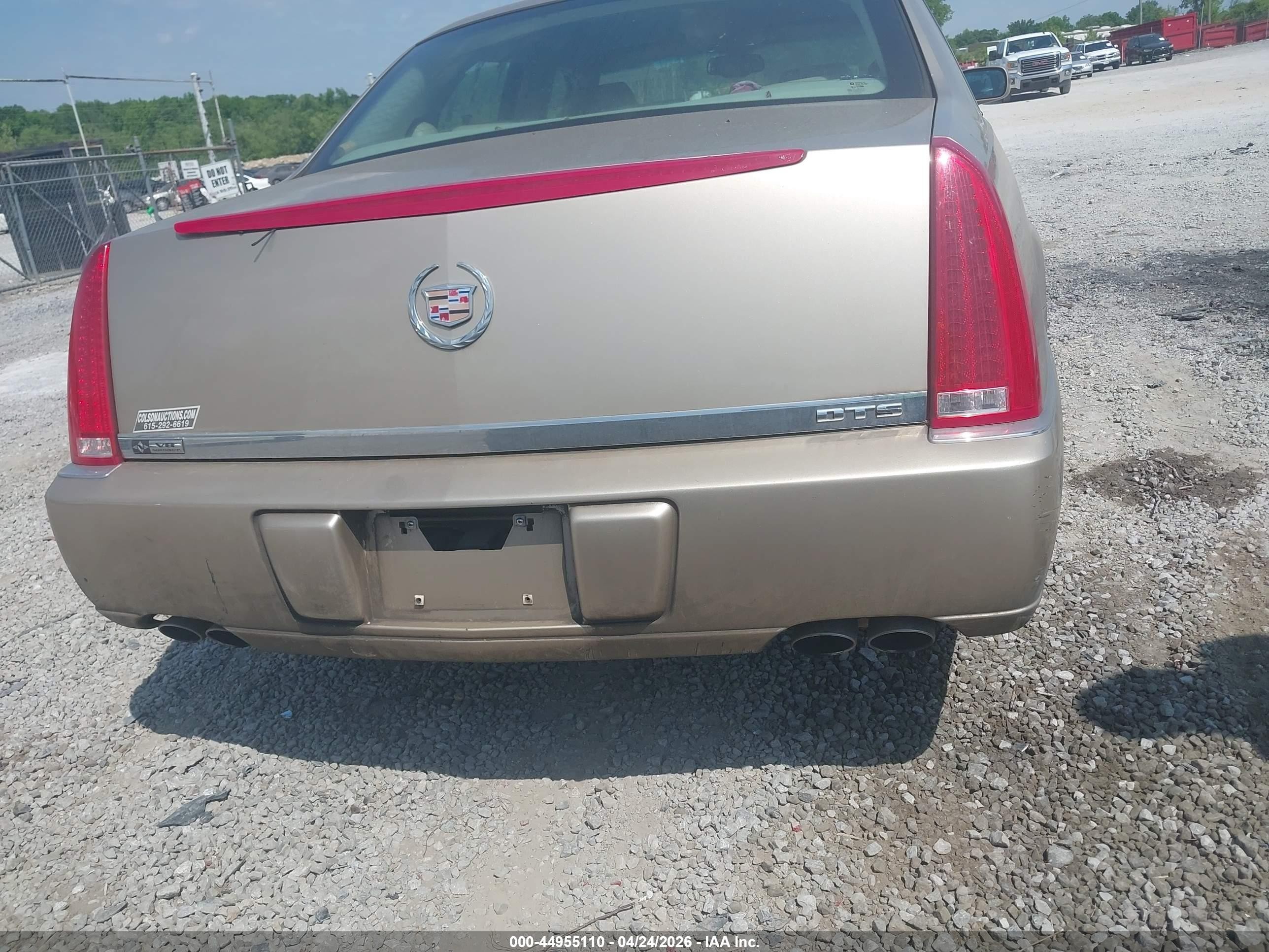 2006 Cadillac Dts Standard Gold vin: 1G6KD57Y26U103463