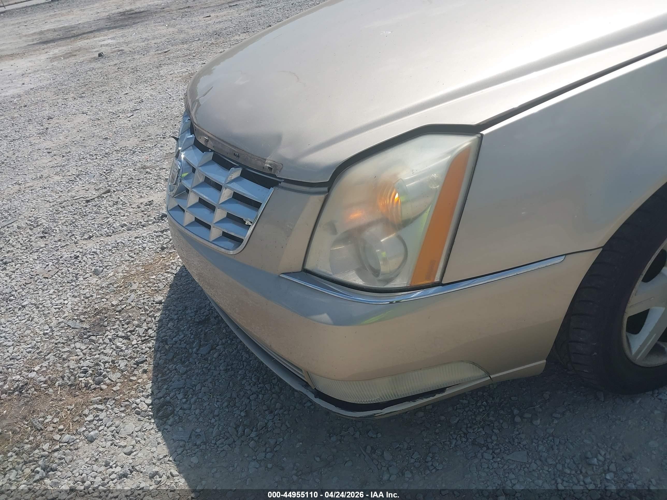2006 Cadillac Dts Standard Gold vin: 1G6KD57Y26U103463