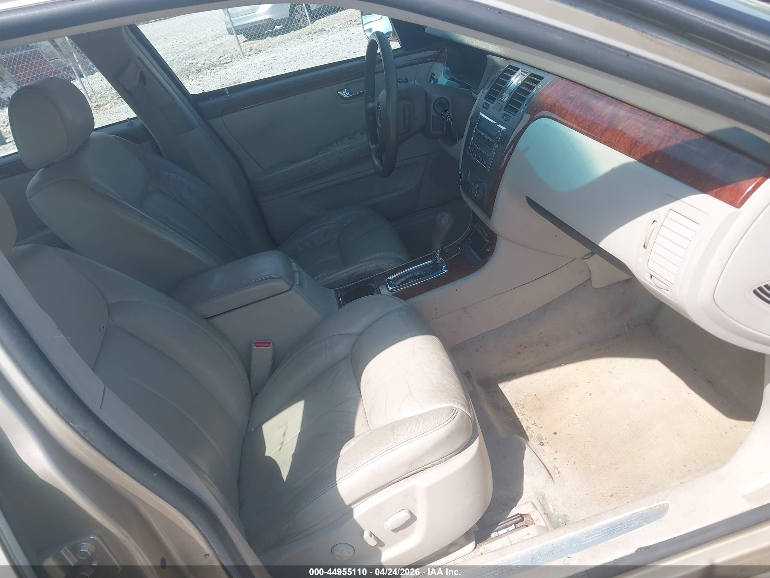 2006 Cadillac Dts Standard Gold vin: 1G6KD57Y26U103463