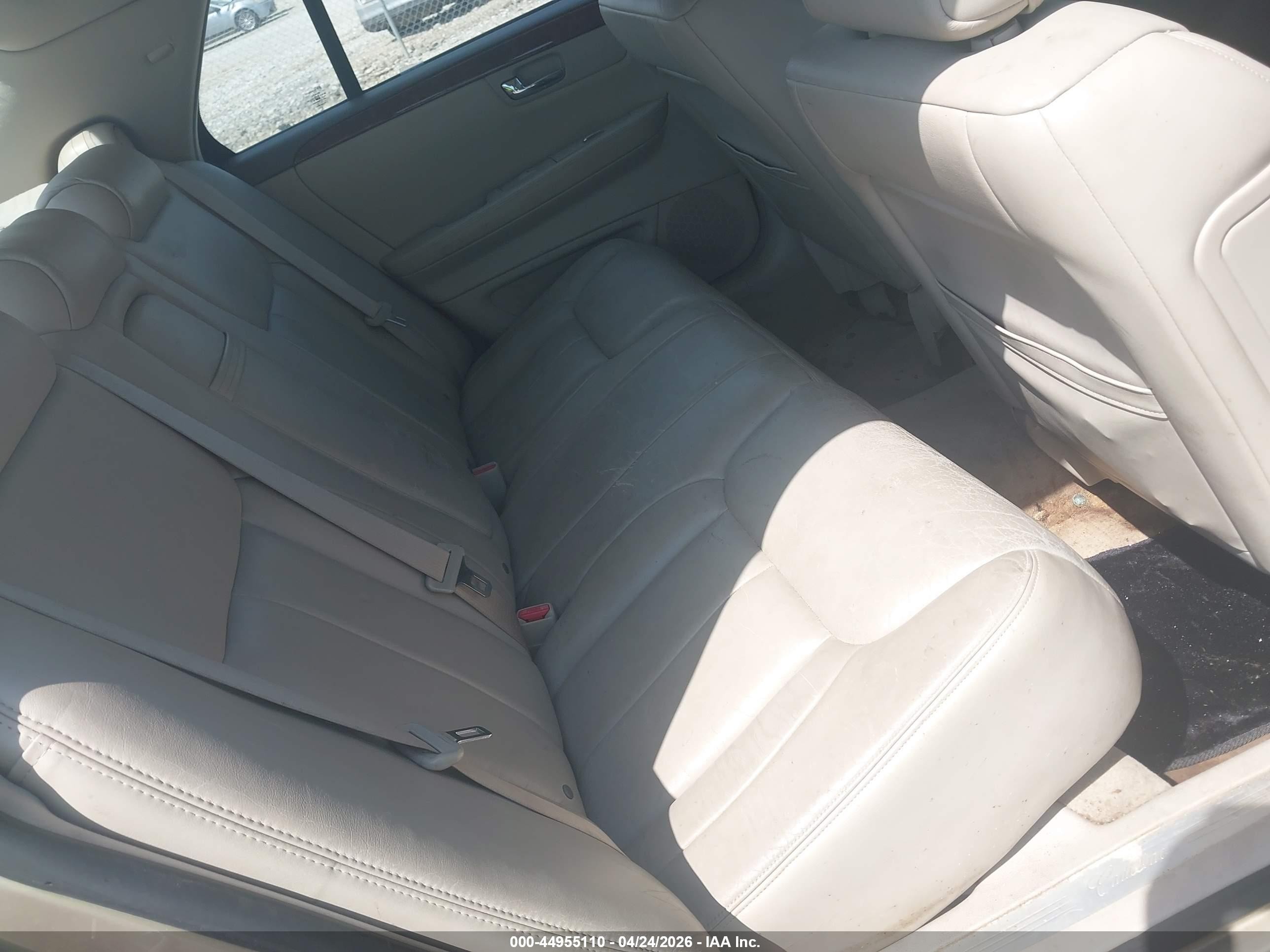 2006 Cadillac Dts Standard Gold vin: 1G6KD57Y26U103463