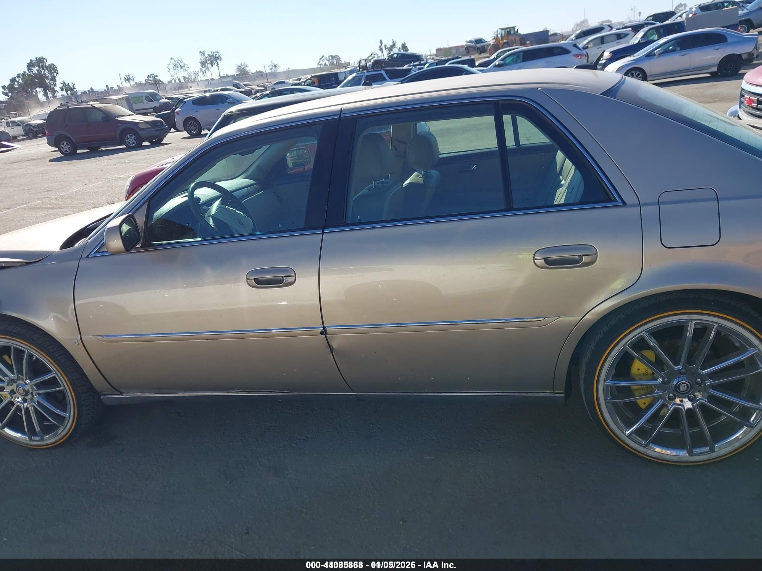 2006 Cadillac Dts Standard Gold vin: 1G6KD57Y26U166403