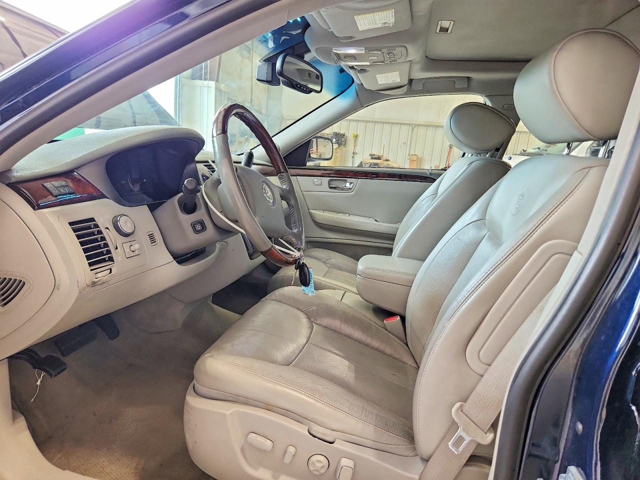 2007 Cadillac Dts Blue vin: 1G6KD57Y27U159341
