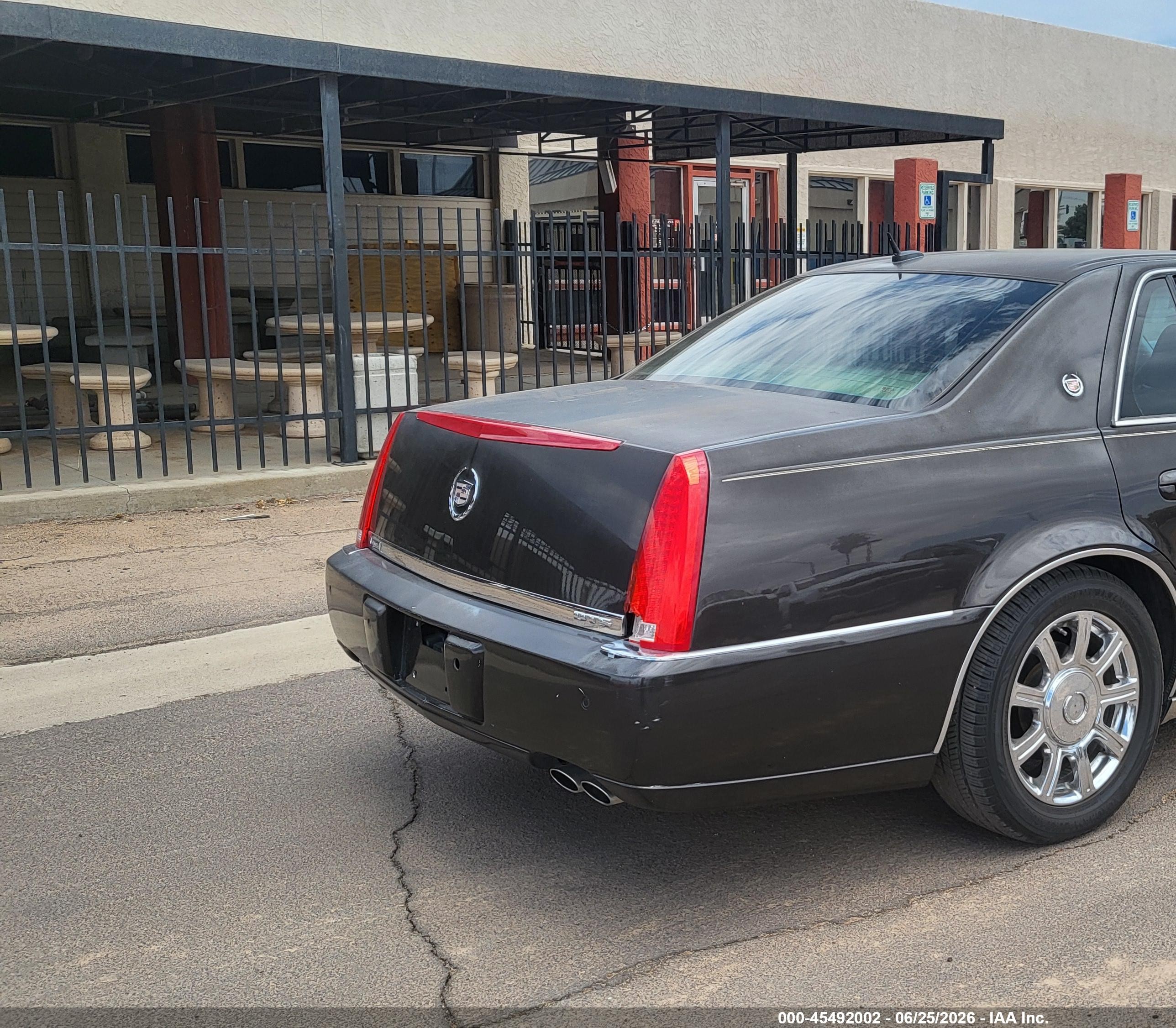 2008 Cadillac Dts 1sb Brown vin: 1G6KD57Y28U190901