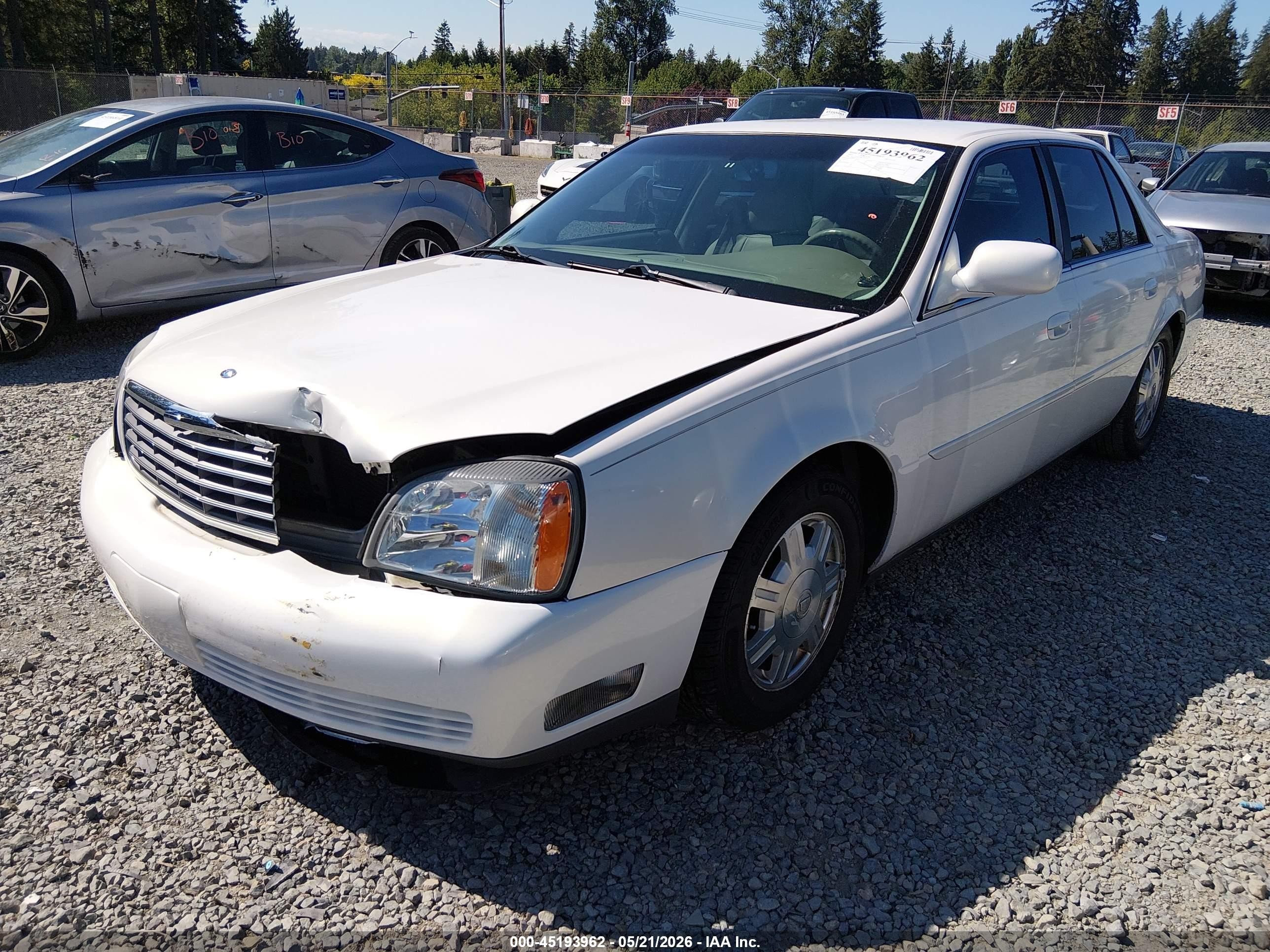 2004 Cadillac Deville Standard White vin: 1G6KD57Y34U255541