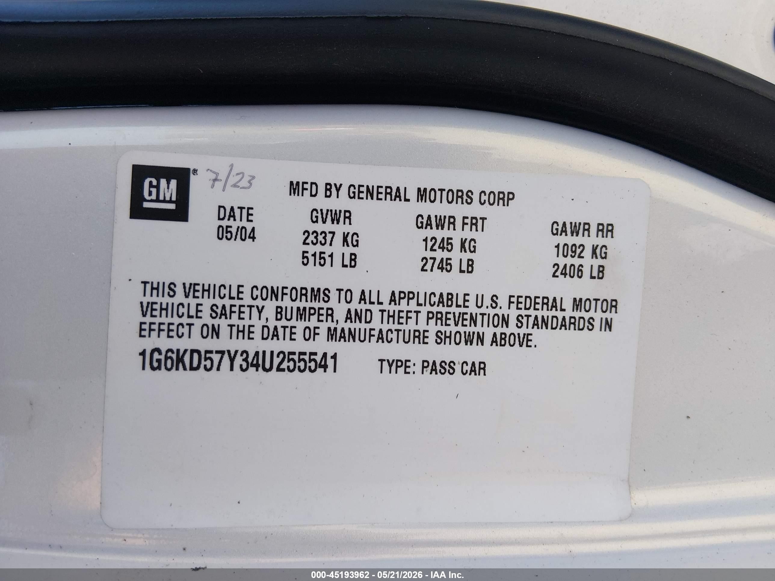 2004 Cadillac Deville Standard White vin: 1G6KD57Y34U255541