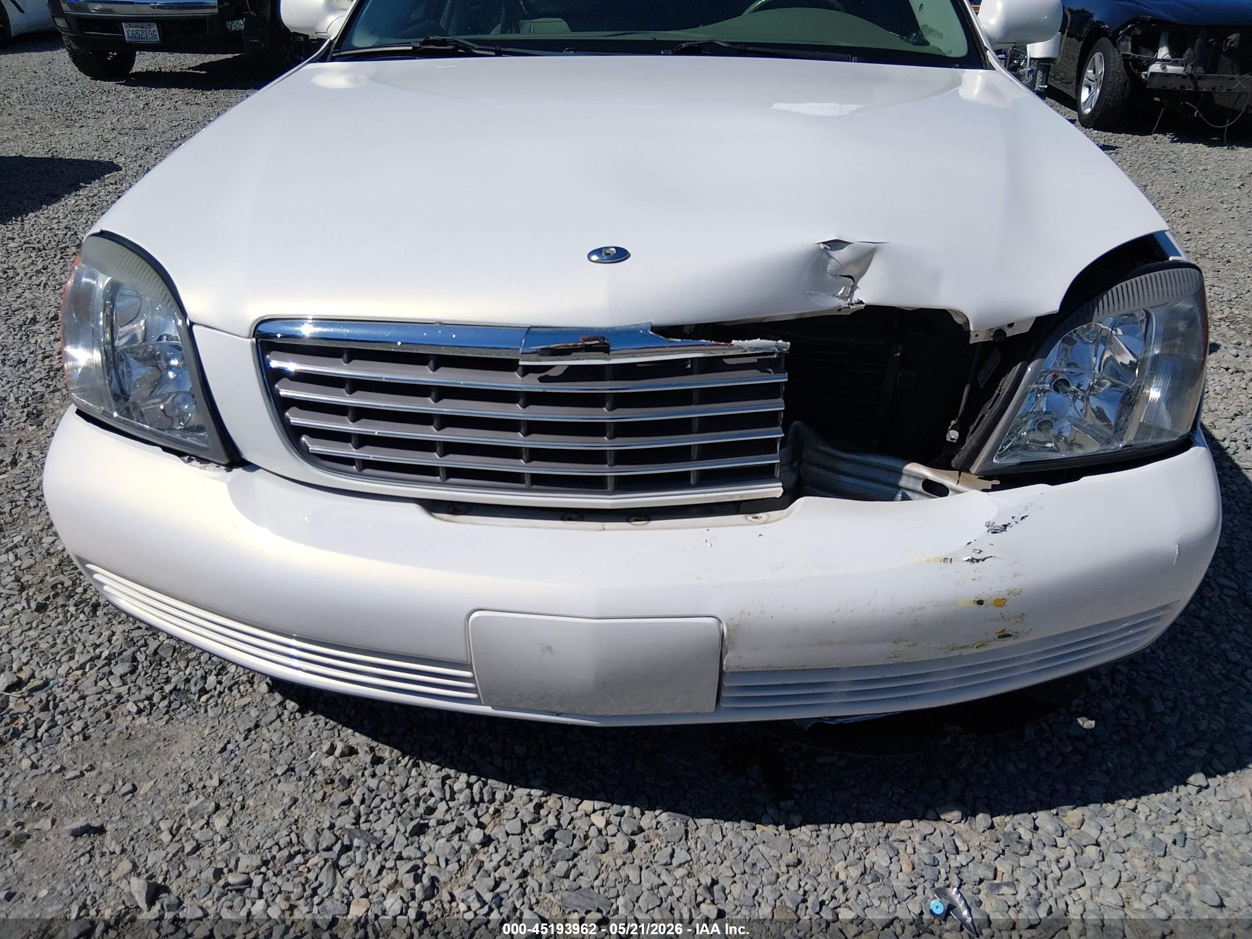 2004 Cadillac Deville Standard White vin: 1G6KD57Y34U255541