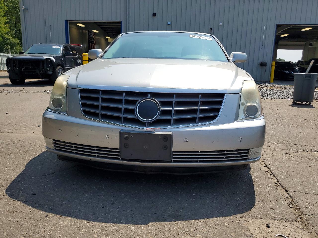 2006 Cadi Dts Silver vin: 1G6KD57Y36U233218