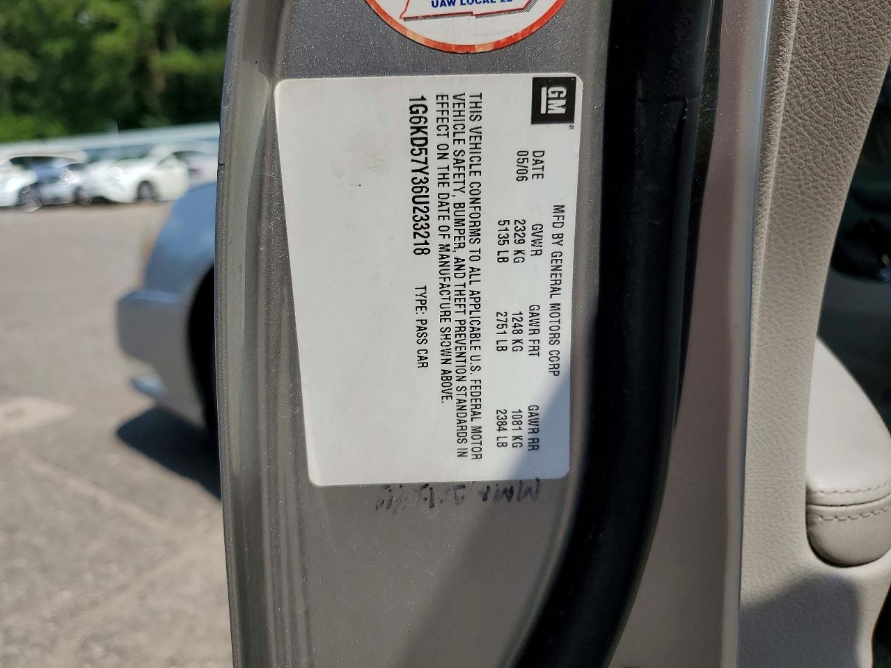 2006 Cadi Dts Silver vin: 1G6KD57Y36U233218