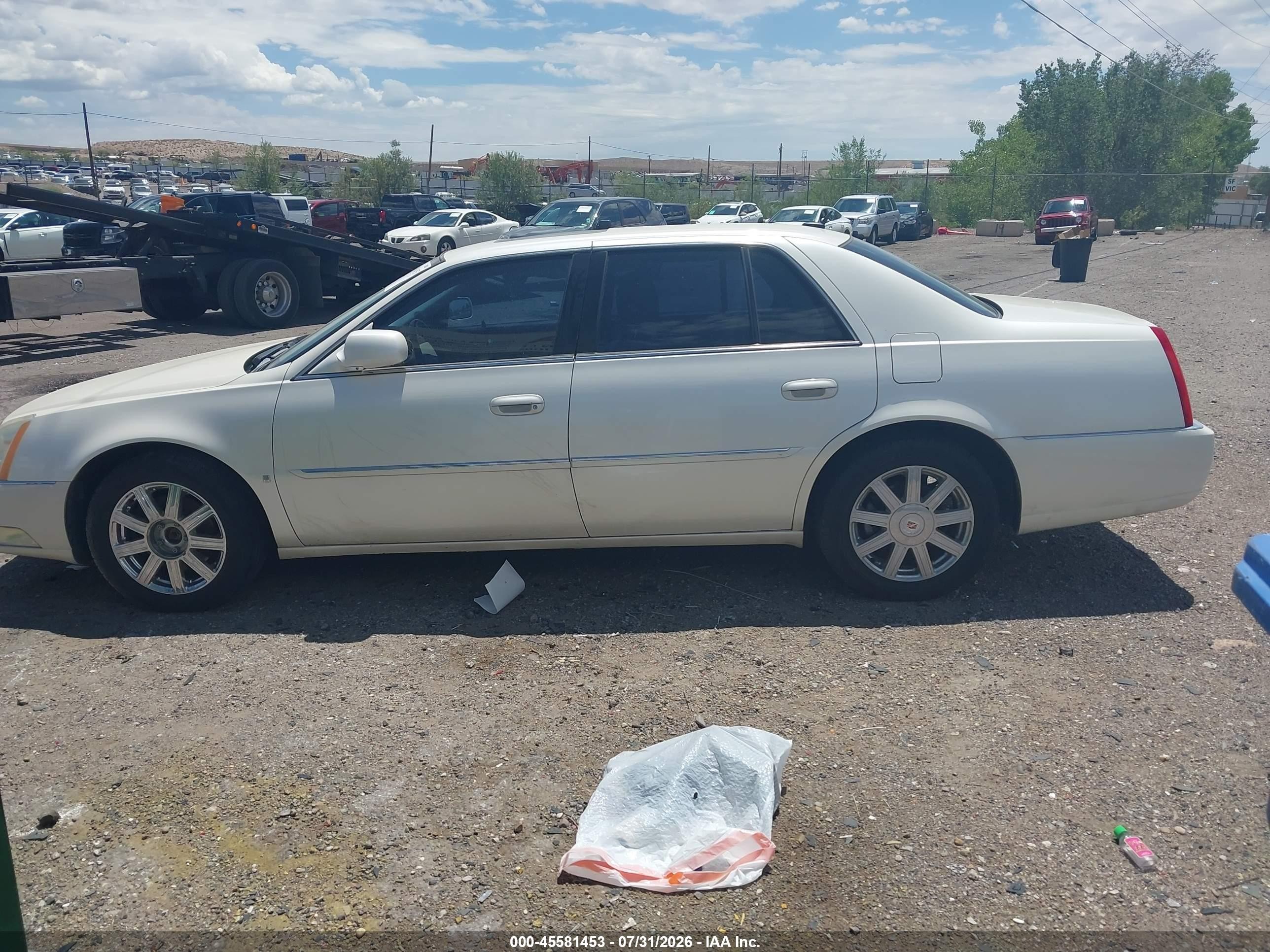 2007 Cadillac Dts Luxury Ii Белый vin: 1G6KD57Y37U210703