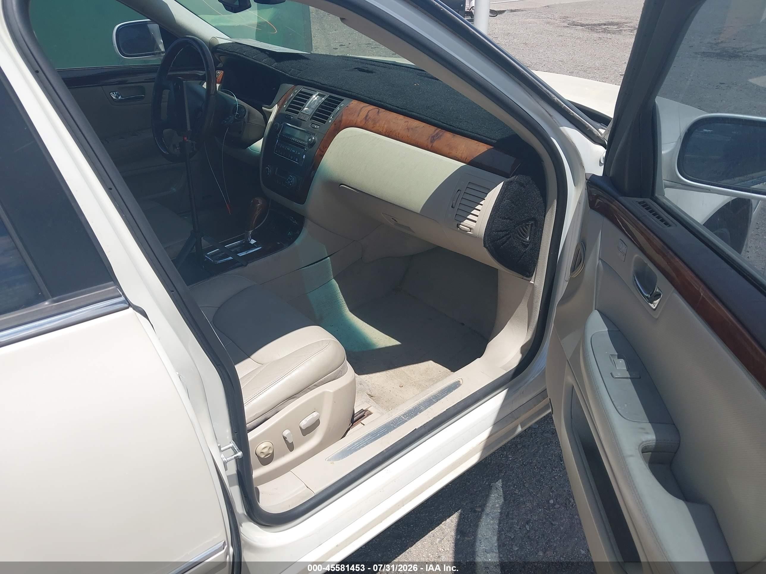 2007 Cadillac Dts Luxury Ii Белый vin: 1G6KD57Y37U210703