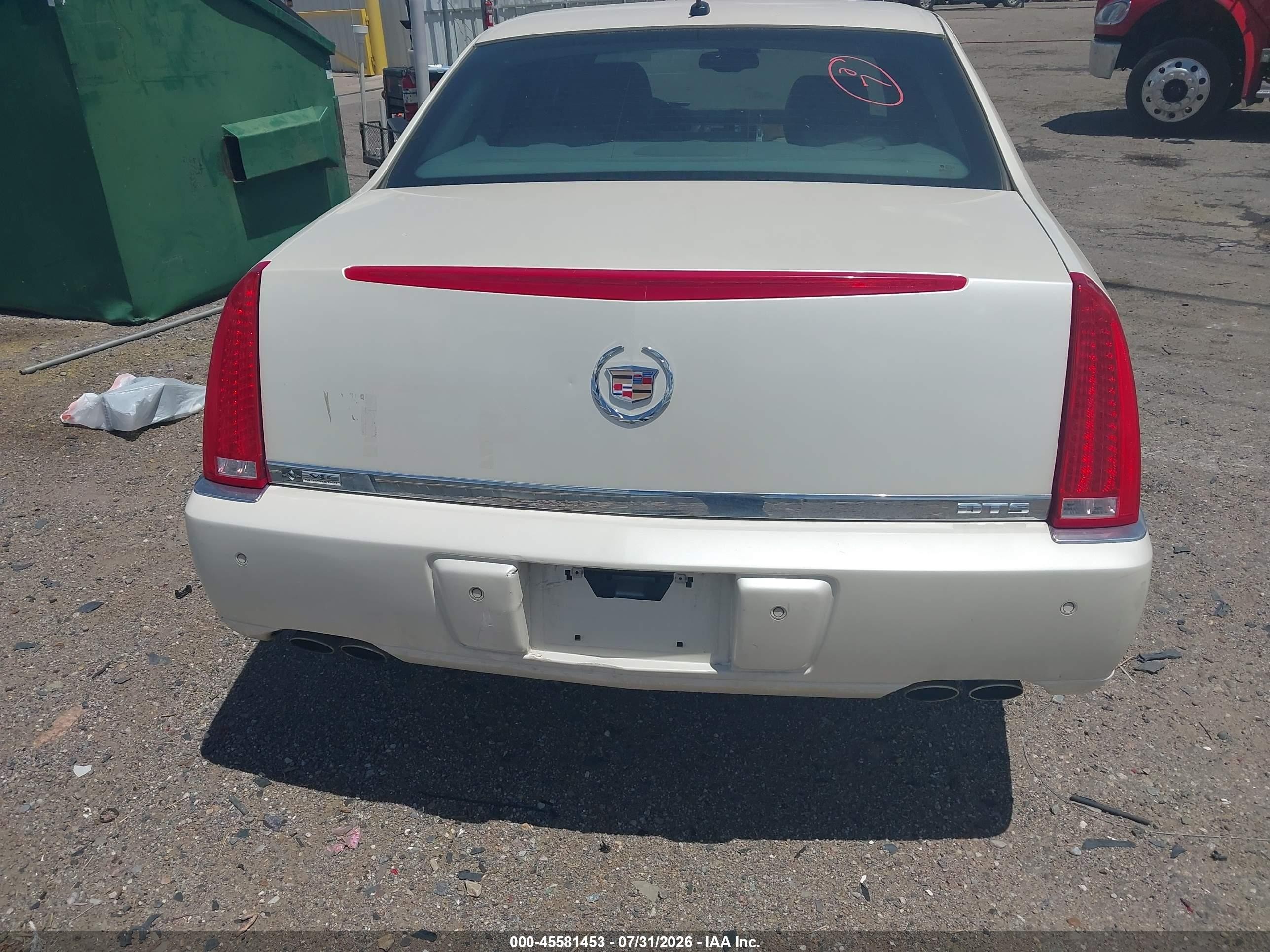 2007 Cadillac Dts Luxury Ii Белый vin: 1G6KD57Y37U210703