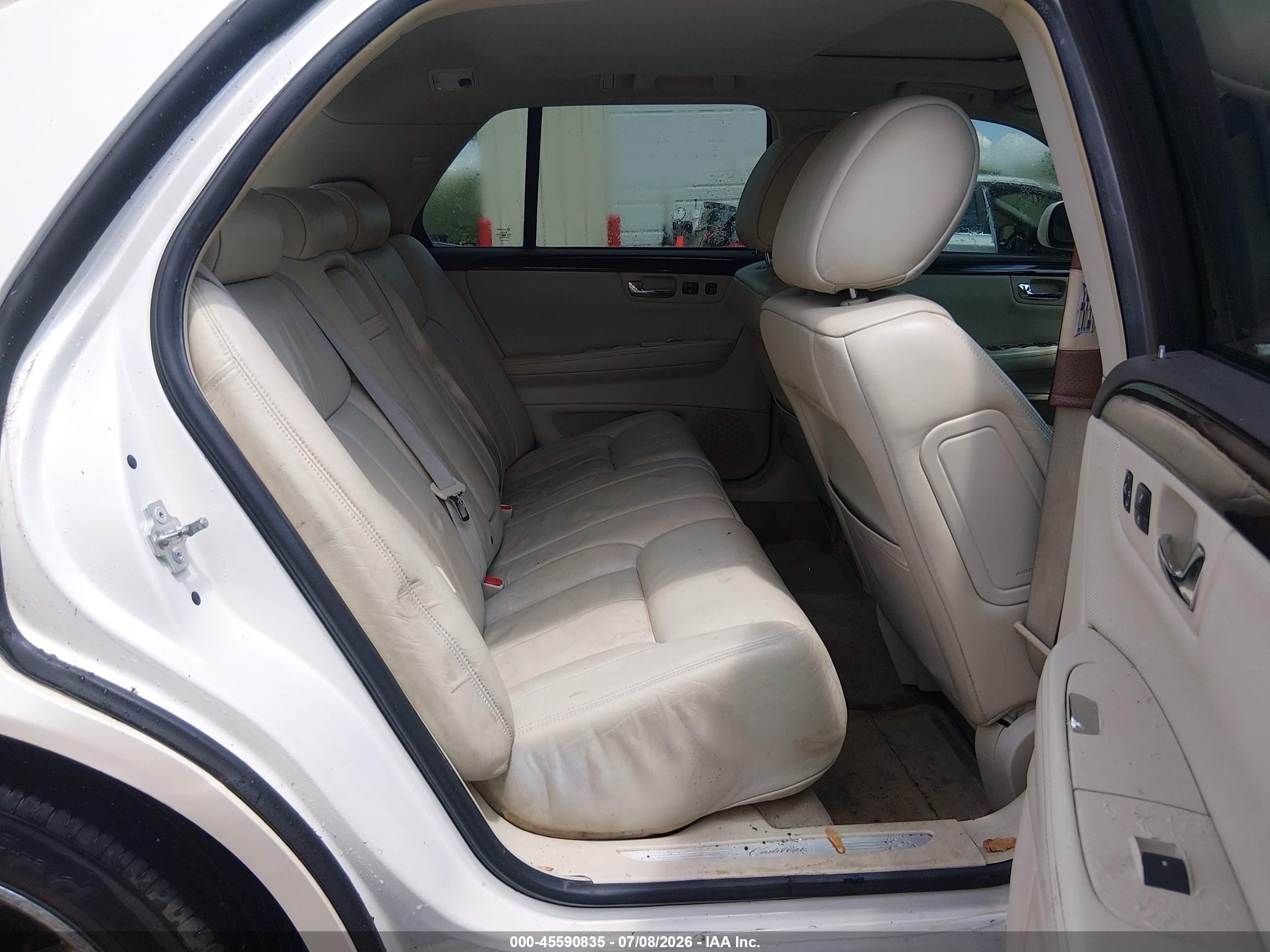 2009 Cadillac Dts 1sd Белый vin: 1G6KD57Y39U148951