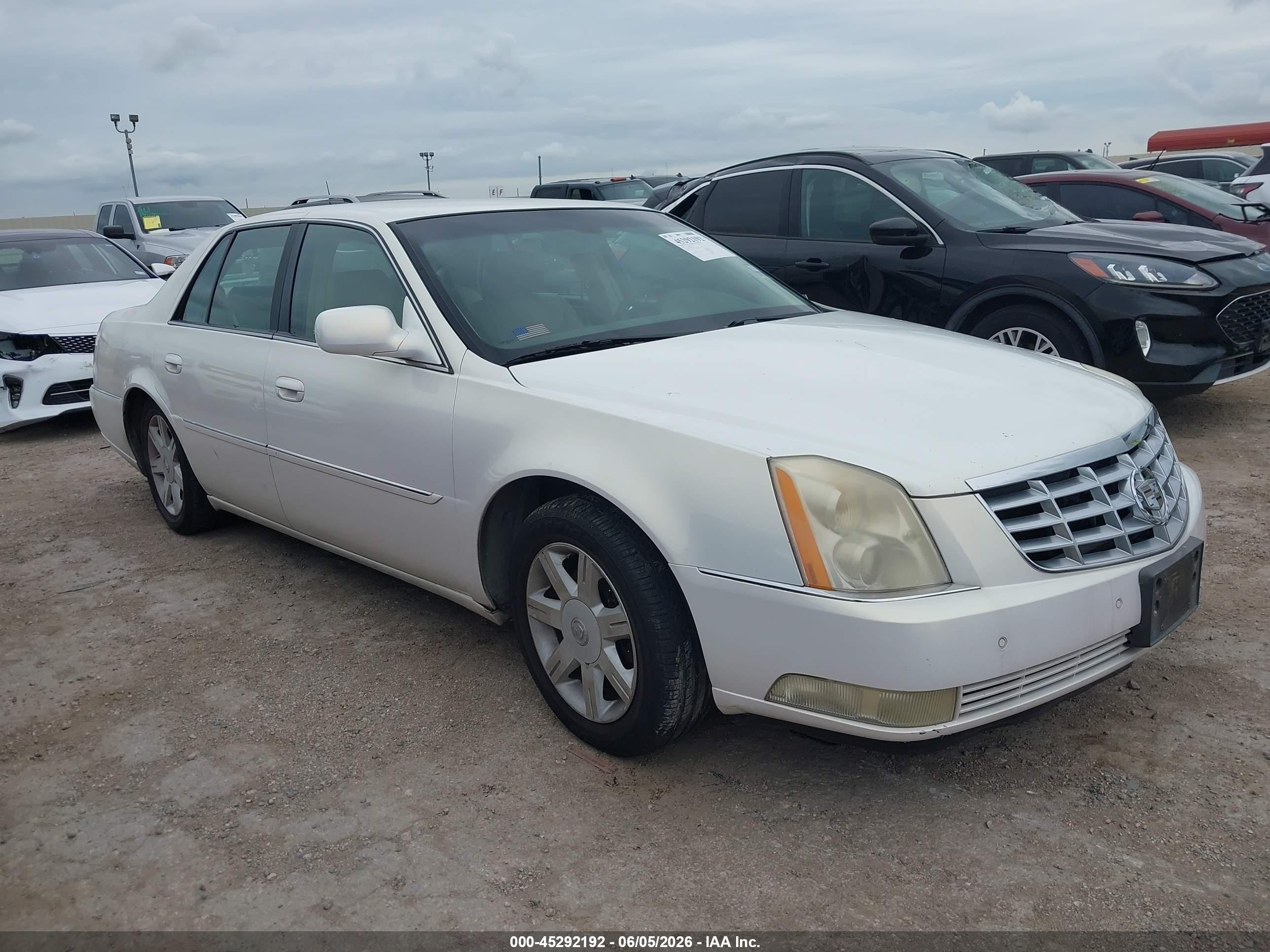 2006 Cadillac Dts Standard White vin: 1G6KD57Y46U107563