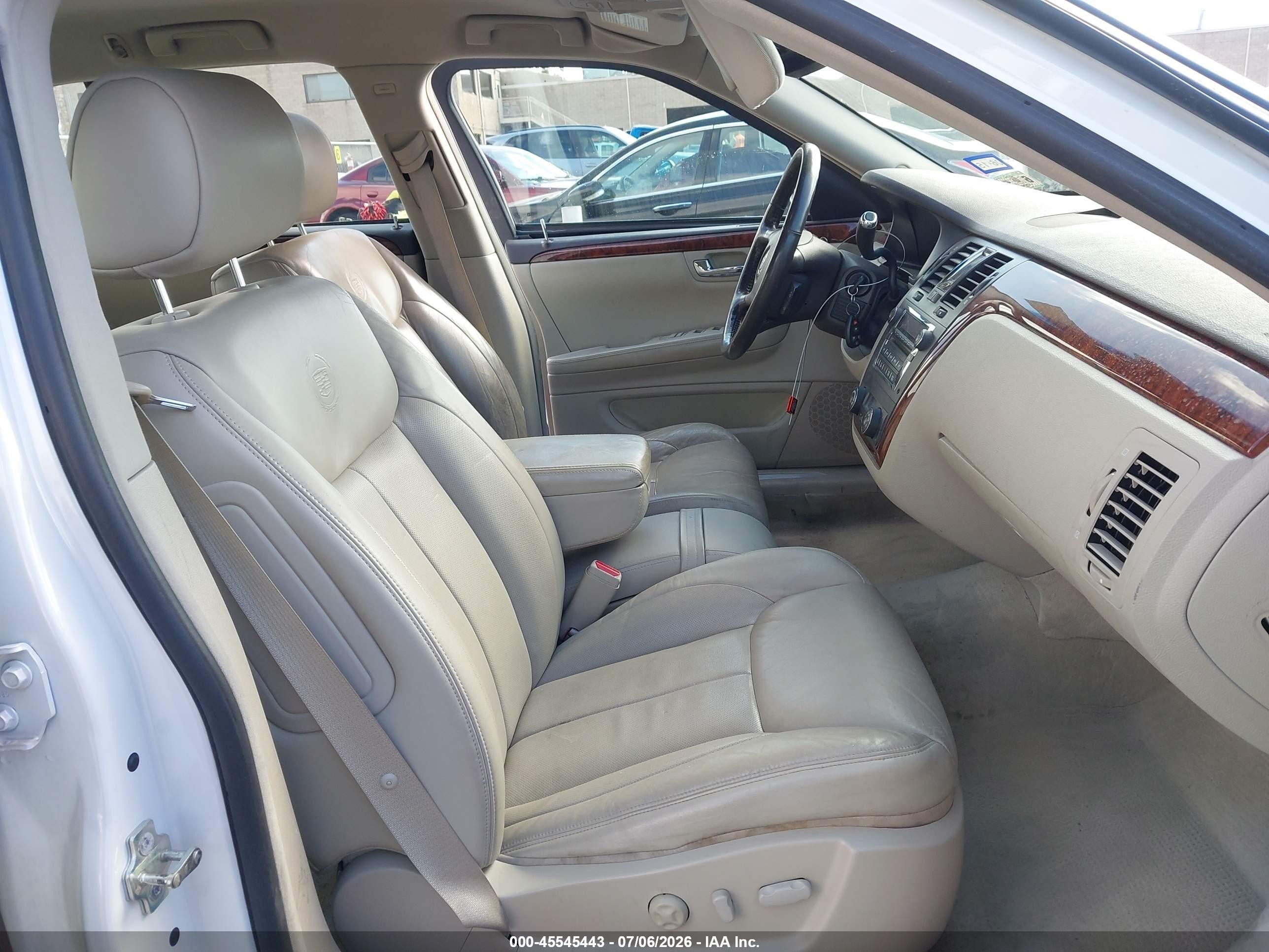 2007 Cadillac Dts Luxury I White vin: 1G6KD57Y47U155937