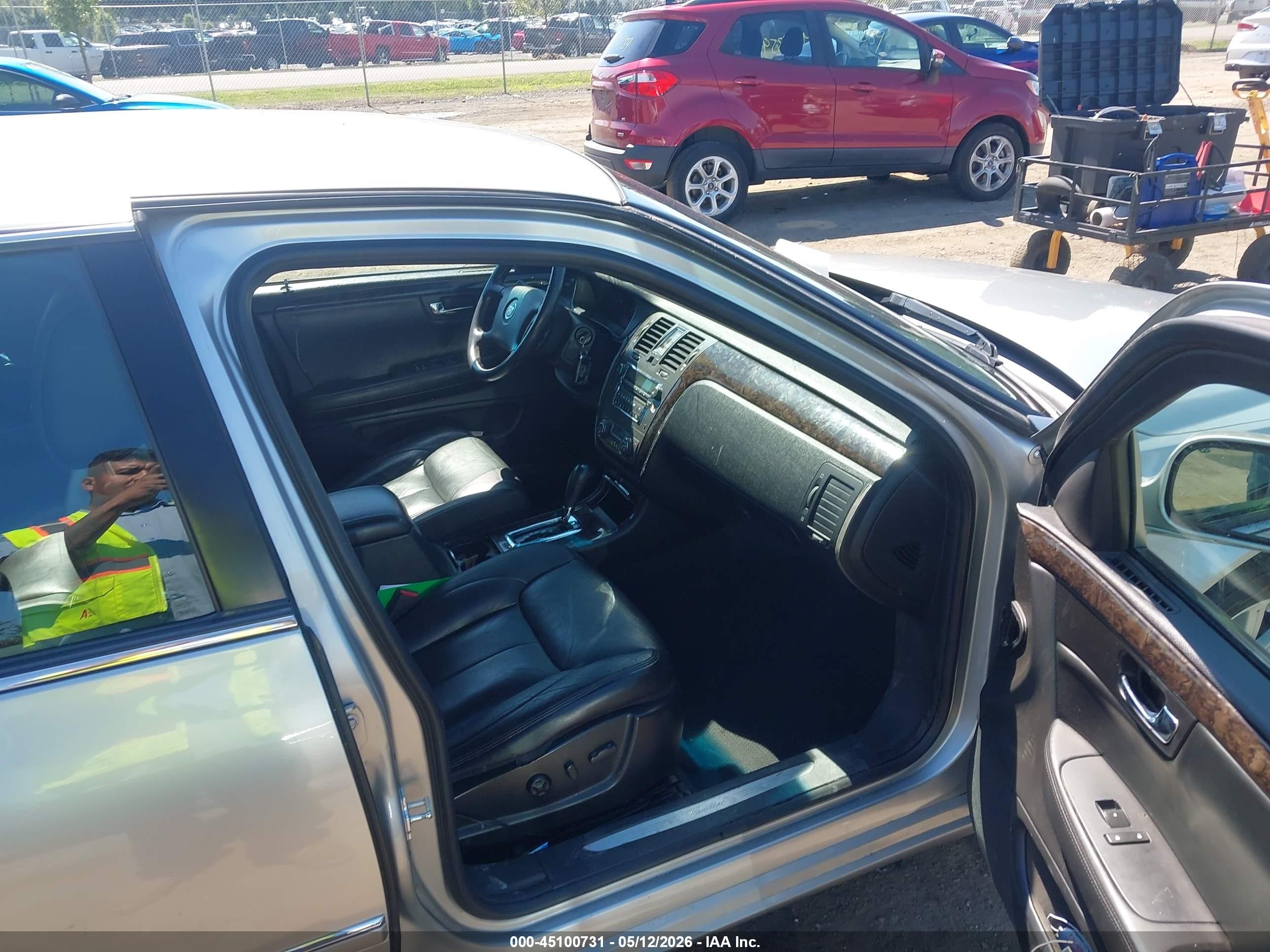 2008 Cadillac Dts 1sa Silver vin: 1G6KD57Y48U140906
