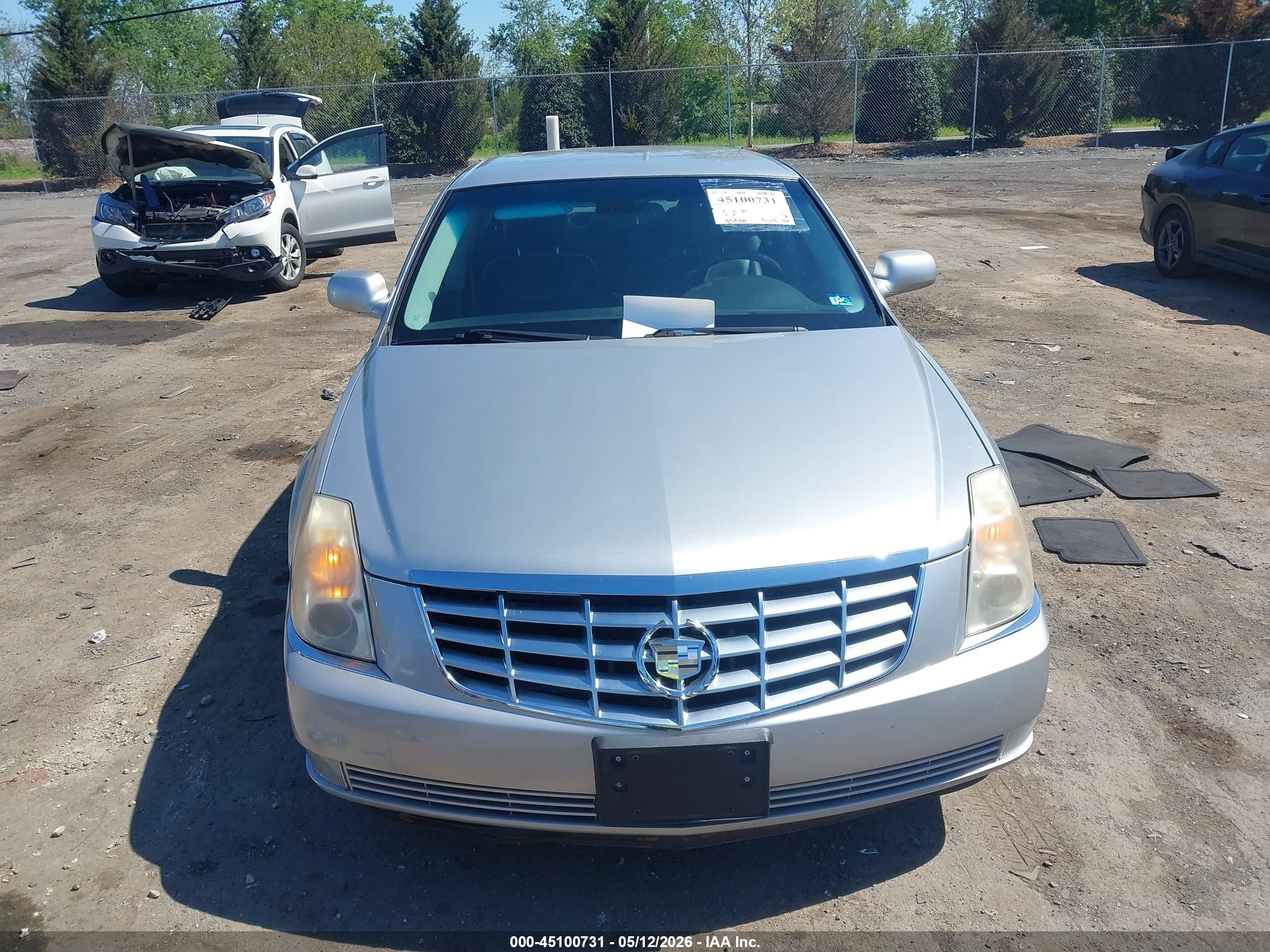 2008 Cadillac Dts 1sa Silver vin: 1G6KD57Y48U140906