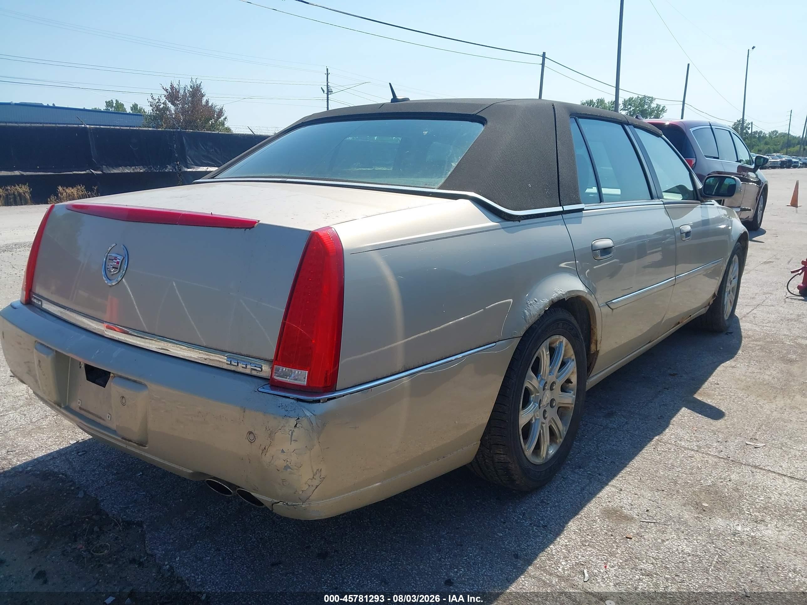 2008 Cadillac Dts 1sc Золотой vin: 1G6KD57Y48U141473