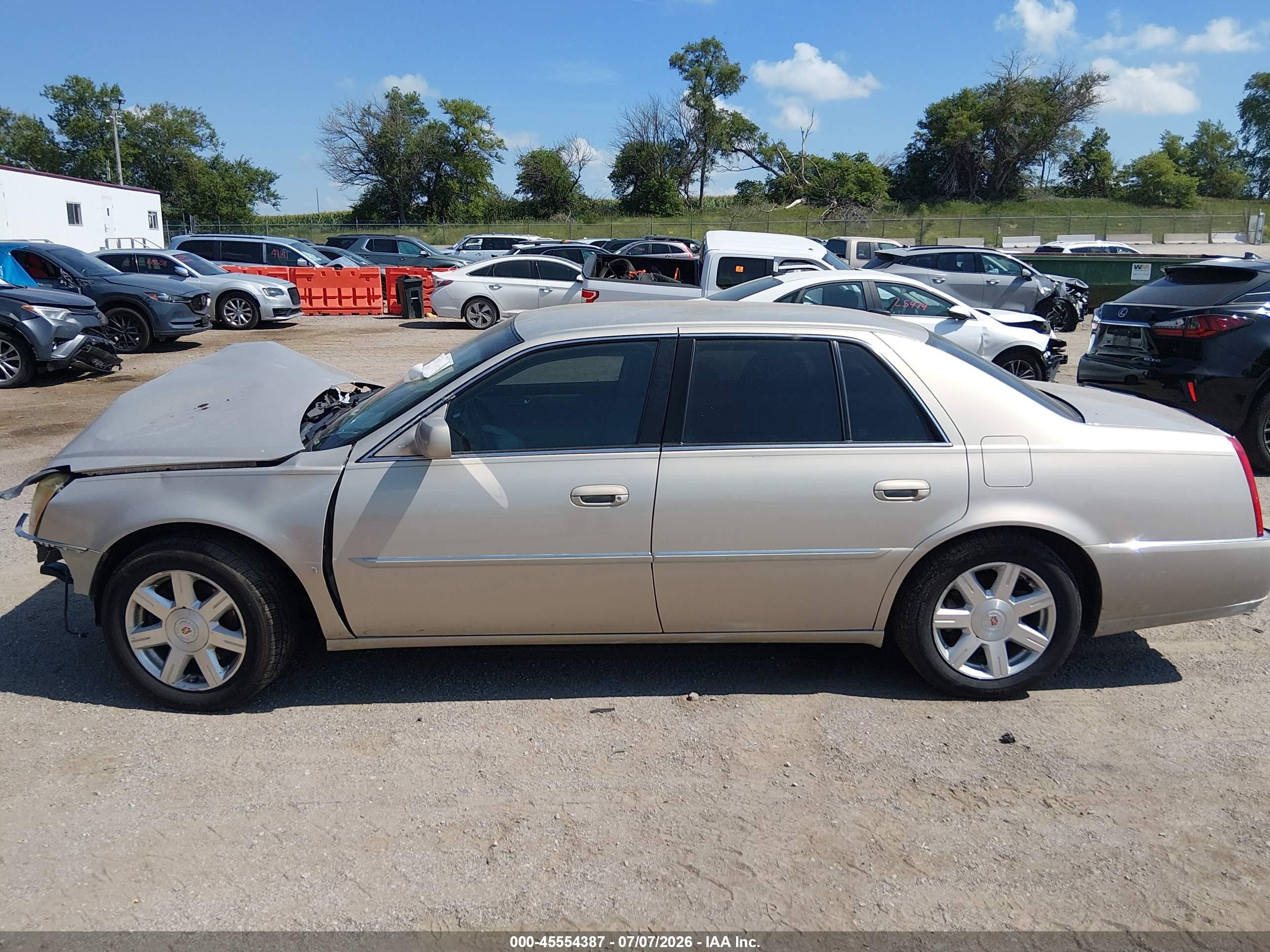 2008 Cadillac Dts 1sa Beige vin: 1G6KD57Y58U106652