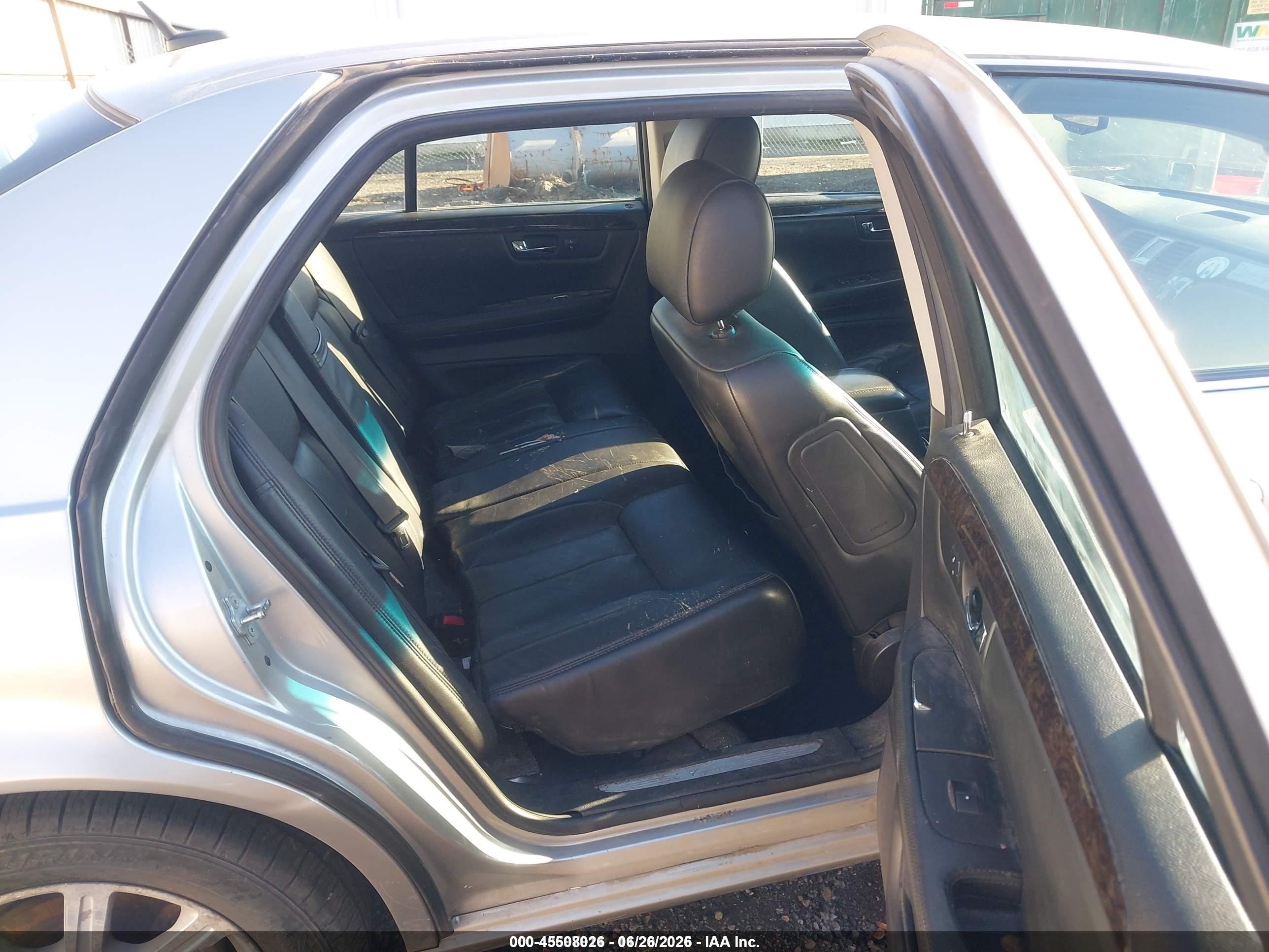 2008 Cadillac Dts 1sc Silver vin: 1G6KD57Y58U141756