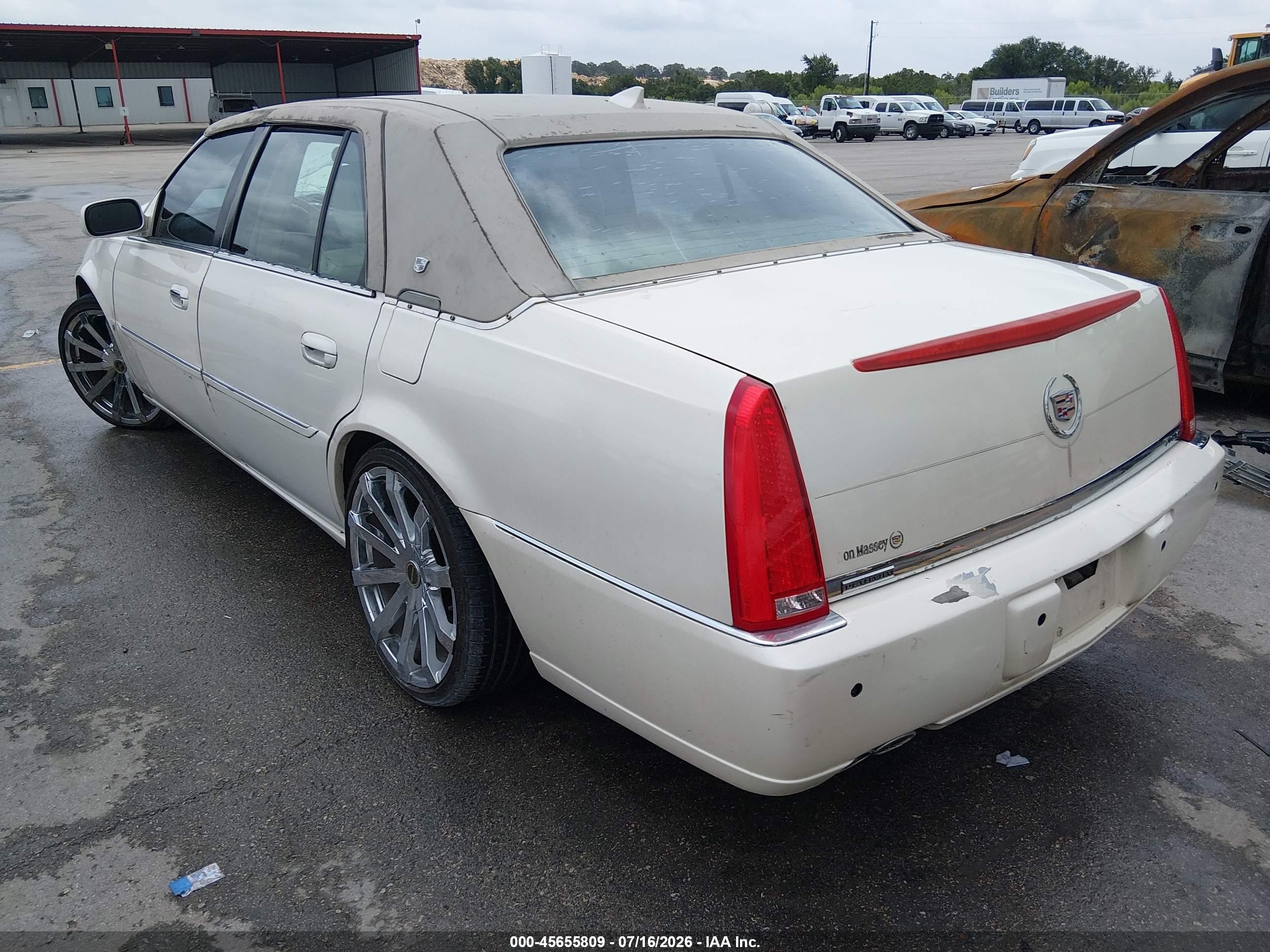 2009 Cadillac Dts 1sd White vin: 1G6KD57Y59U139975