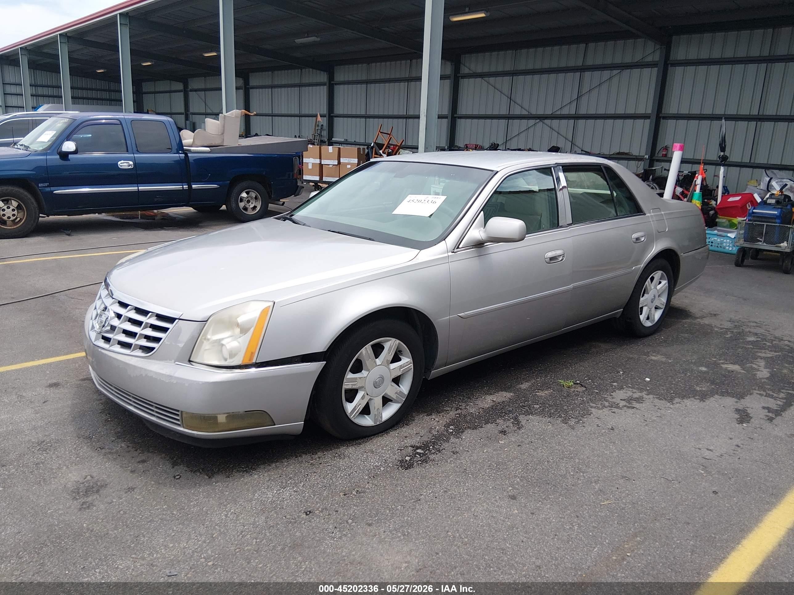2006 Cadillac Dts Standard Silver vin: 1G6KD57Y66U148339