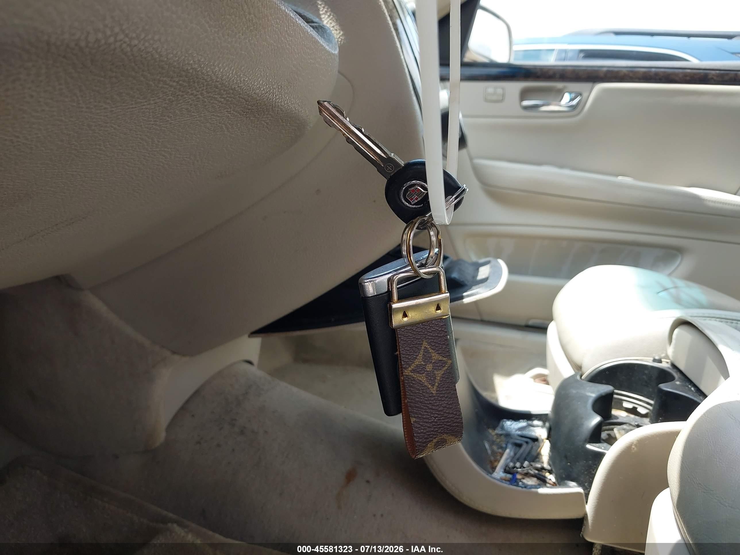 2008 Cadillac Dts 1sb Gold vin: 1G6KD57Y68U166567