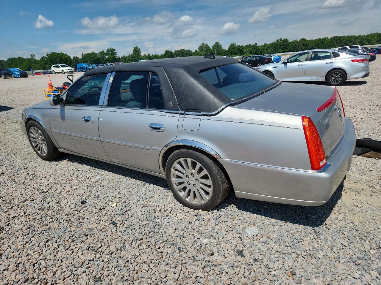 2006 Cadillac Dts Silver vin: 1G6KD57Y76U106603
