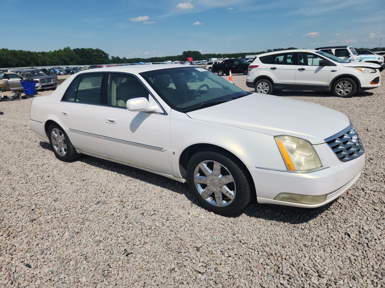 2006 Cadillac Dts White vin: 1G6KD57Y76U170236