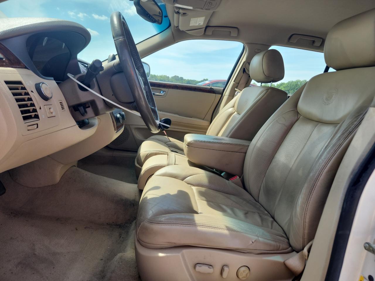 2006 Cadillac Dts White vin: 1G6KD57Y76U170236