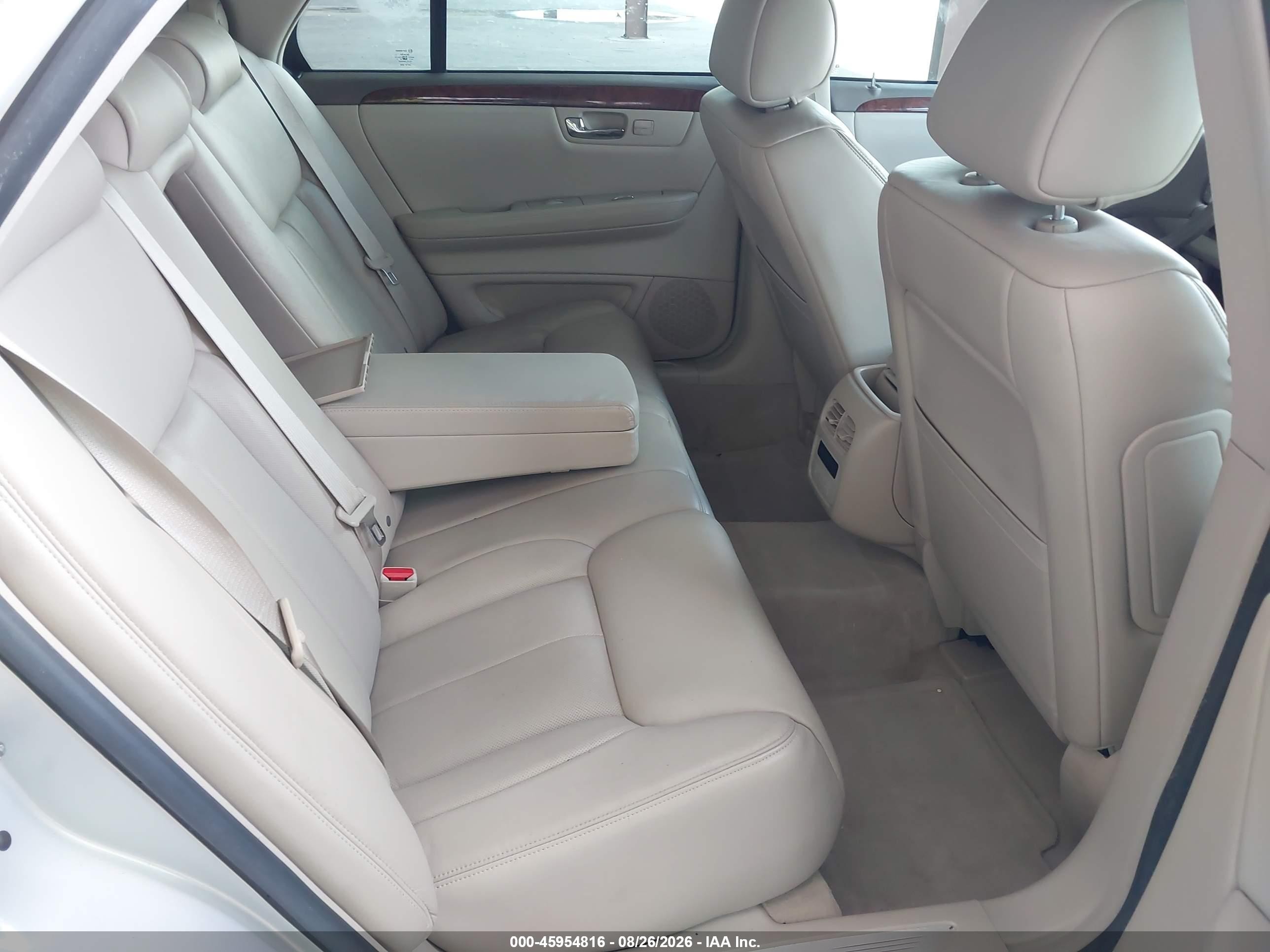 2006 Cadillac Dts 1sb Серебряный vin: 1G6KD57Y76U225784