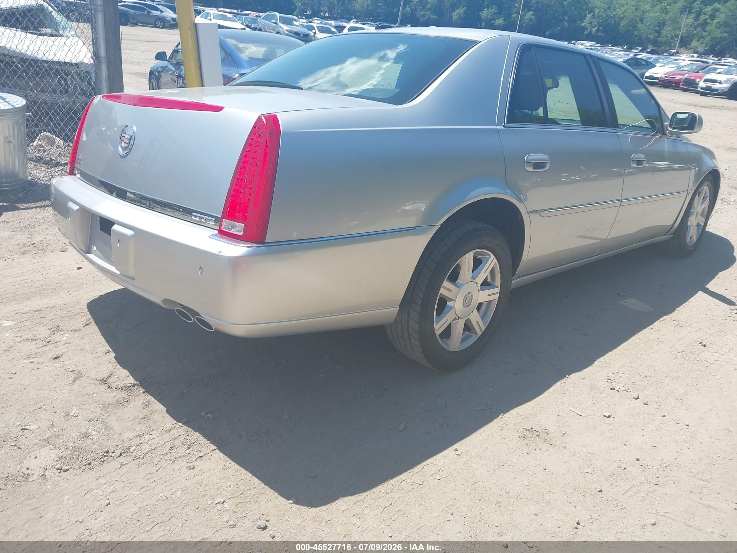 2007 Cadillac Dts Luxury I Silver vin: 1G6KD57Y87U208090