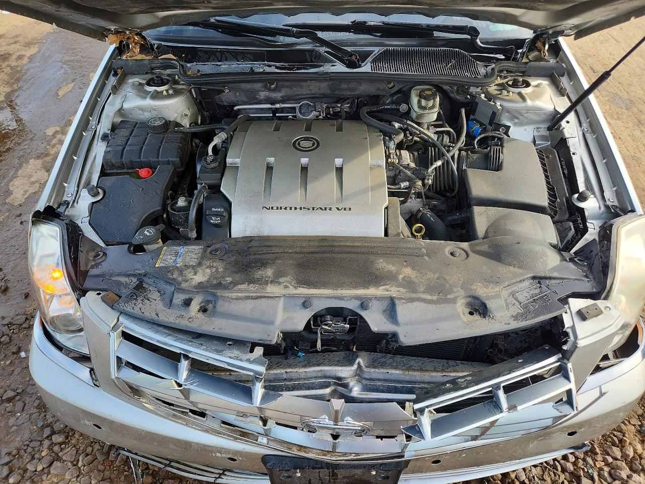 2008 Cadillac Dts Серебряный vin: 1G6KD57Y88U129262