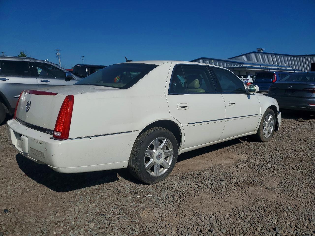 2007 Cadillac Dts White vin: 1G6KD57Y97U222919
