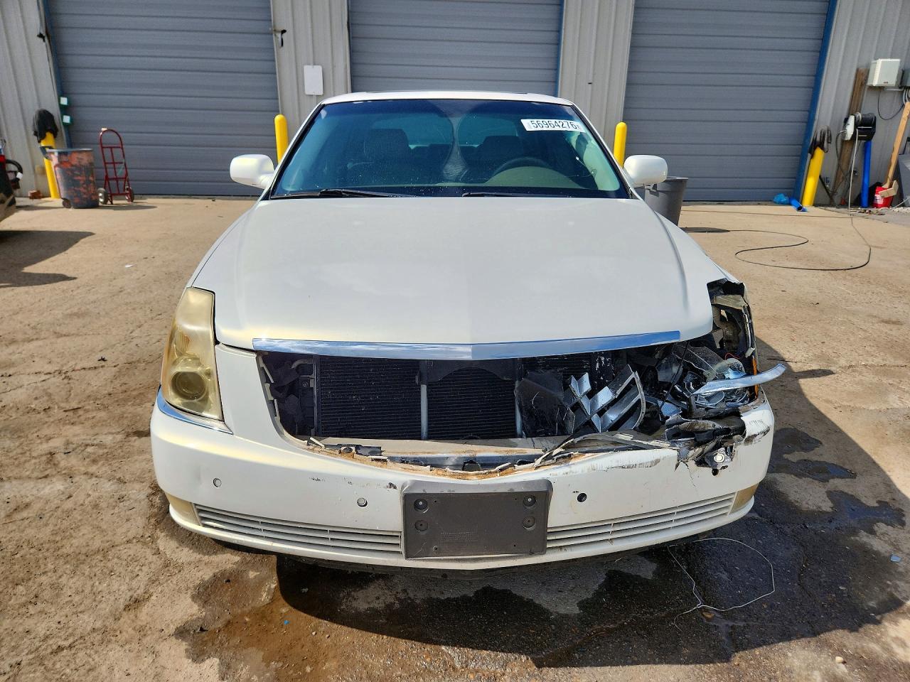 2006 Cadillac Dts White vin: 1G6KD57YX6U106675