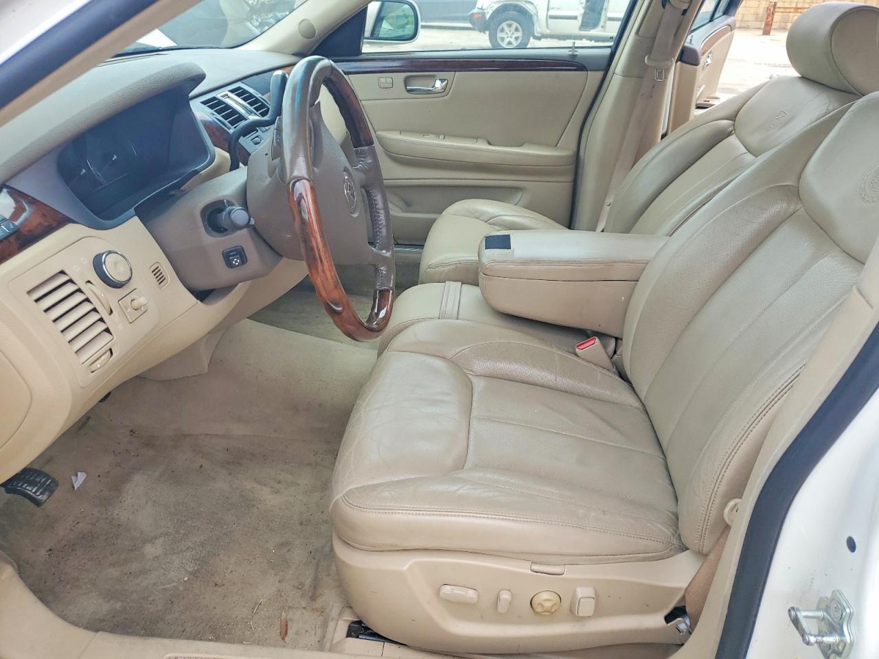 2006 Cadillac Dts White vin: 1G6KD57YX6U174586