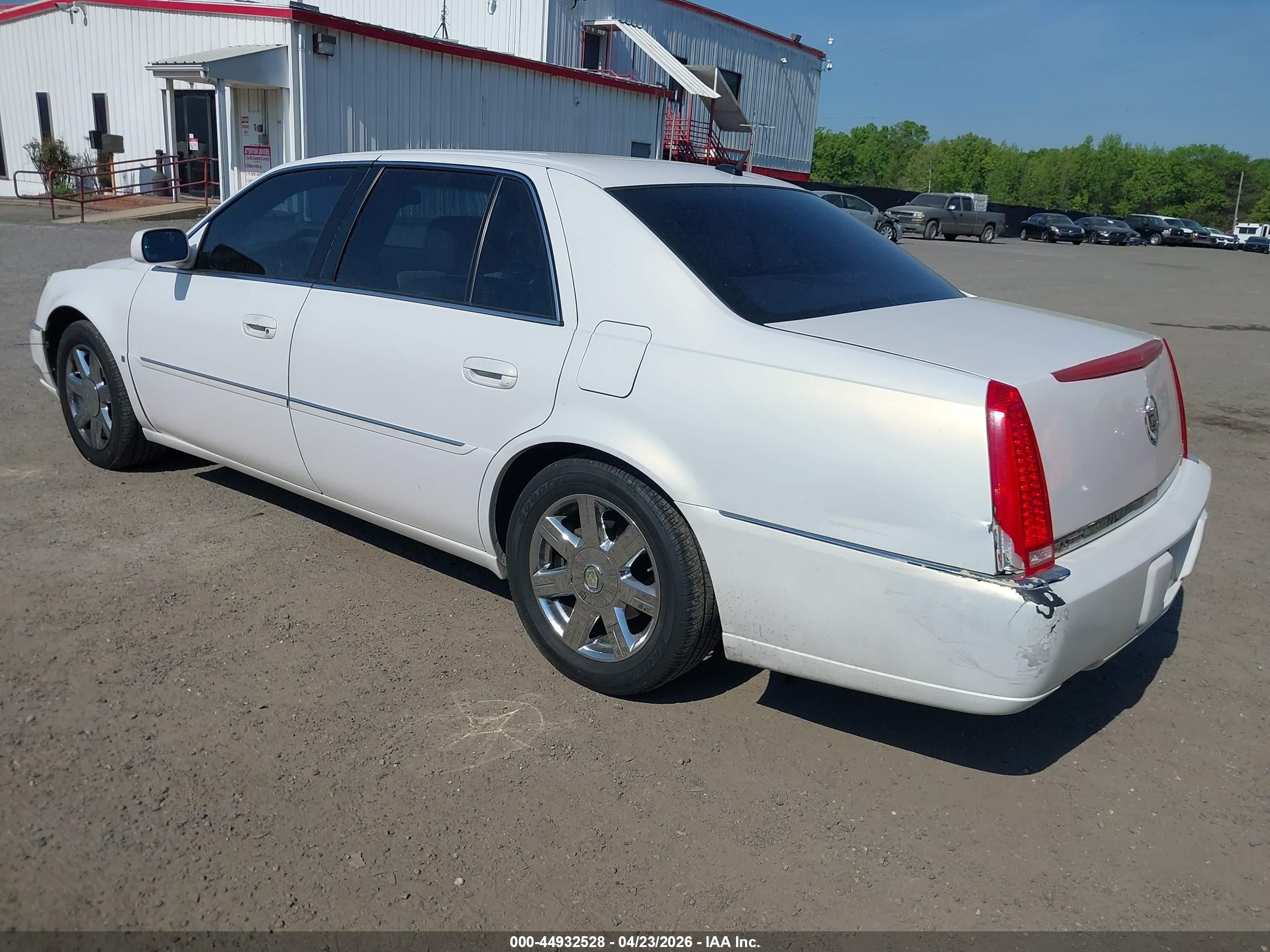 2006 Cadillac Dts Standard White vin: 1G6KD57YX6U229912