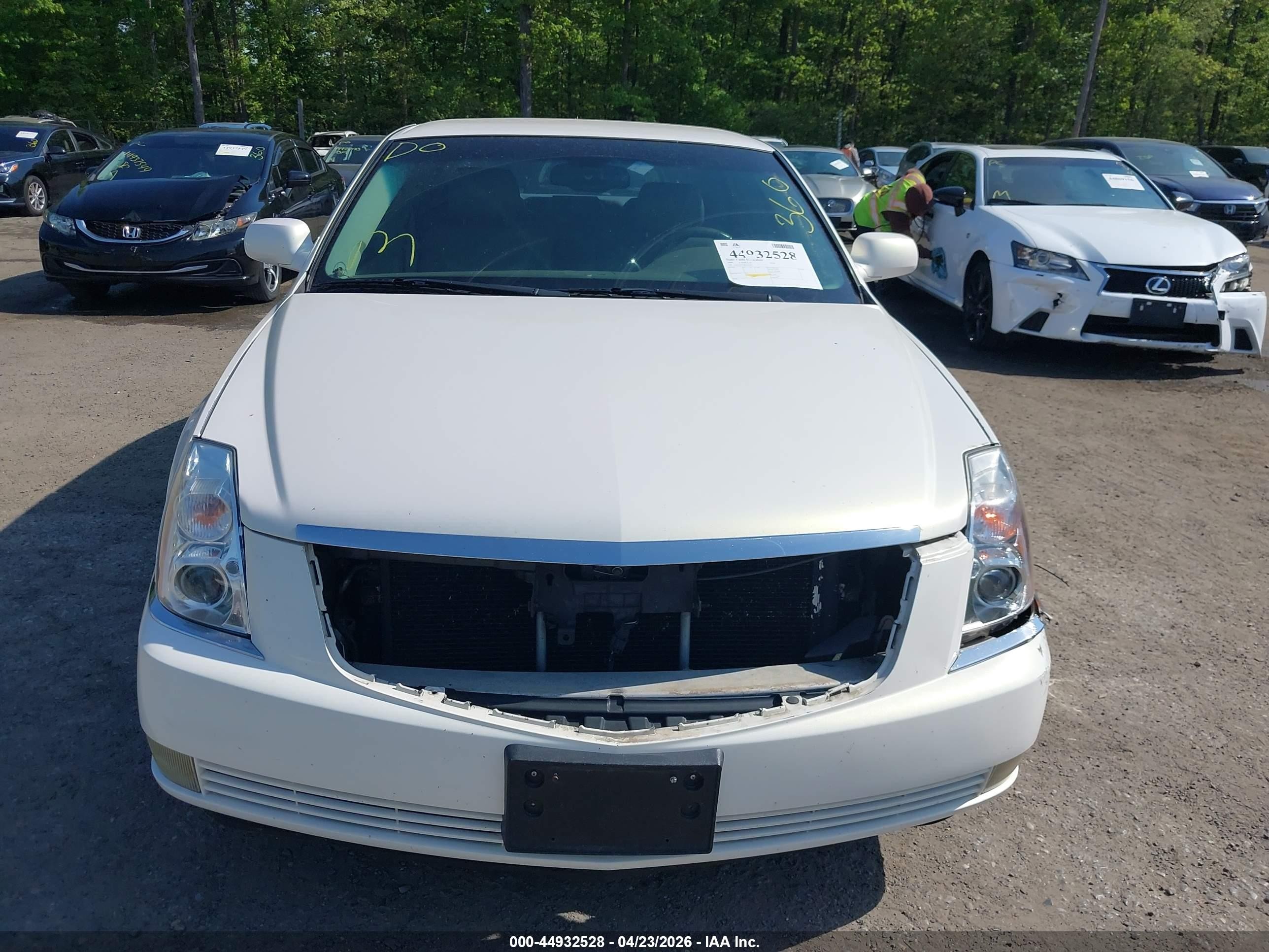 2006 Cadillac Dts Standard White vin: 1G6KD57YX6U229912