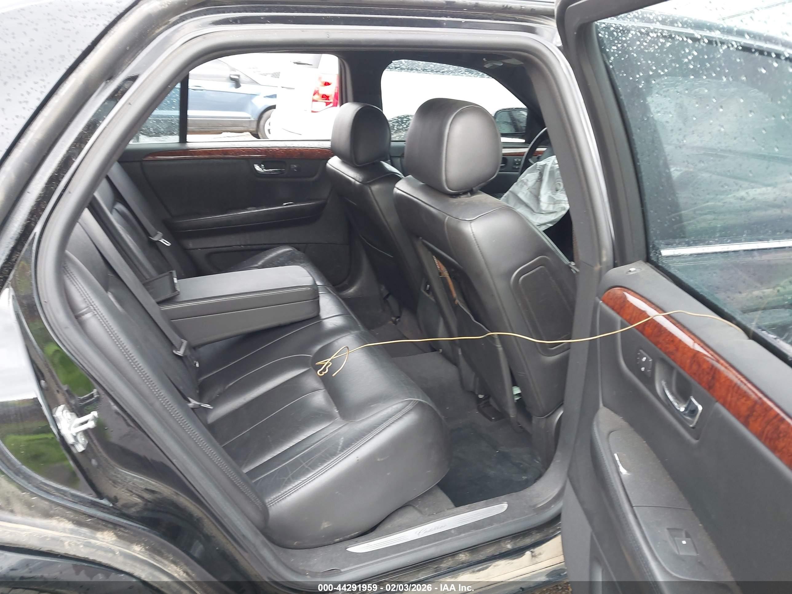 2007 Cadillac Dts Luxury I Черный vin: 1G6KD57YX7U112090