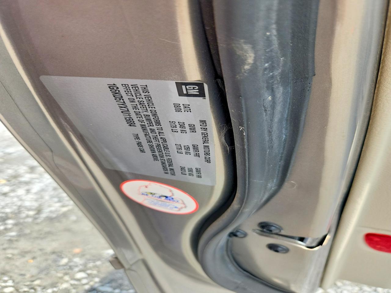 2007 Cadillac Dts Beige vin: 1G6KD57YX7U115684
